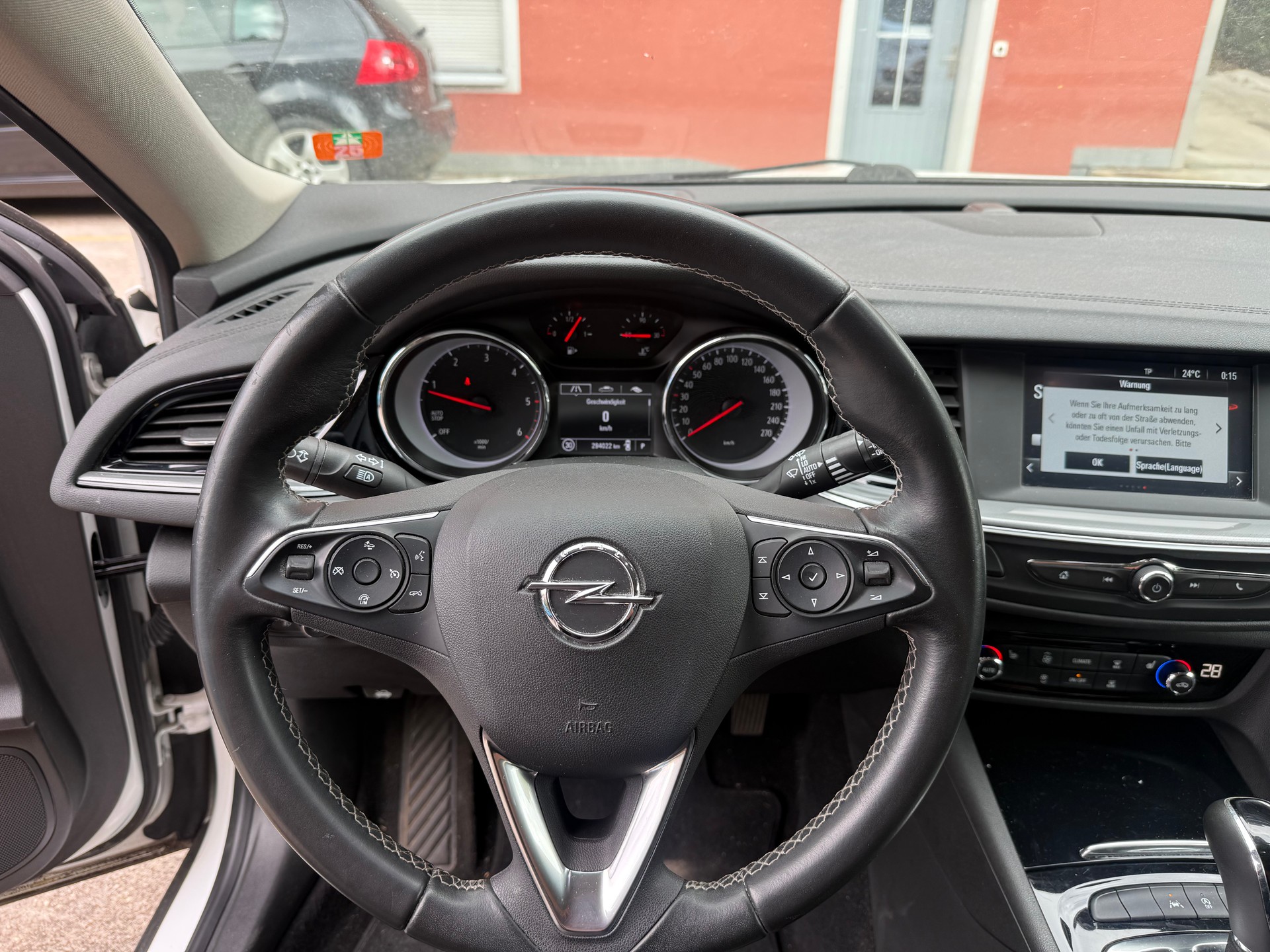 OPEL Insignia 1.6 CDTI Sports Tourer Excellence Automatic-image-6