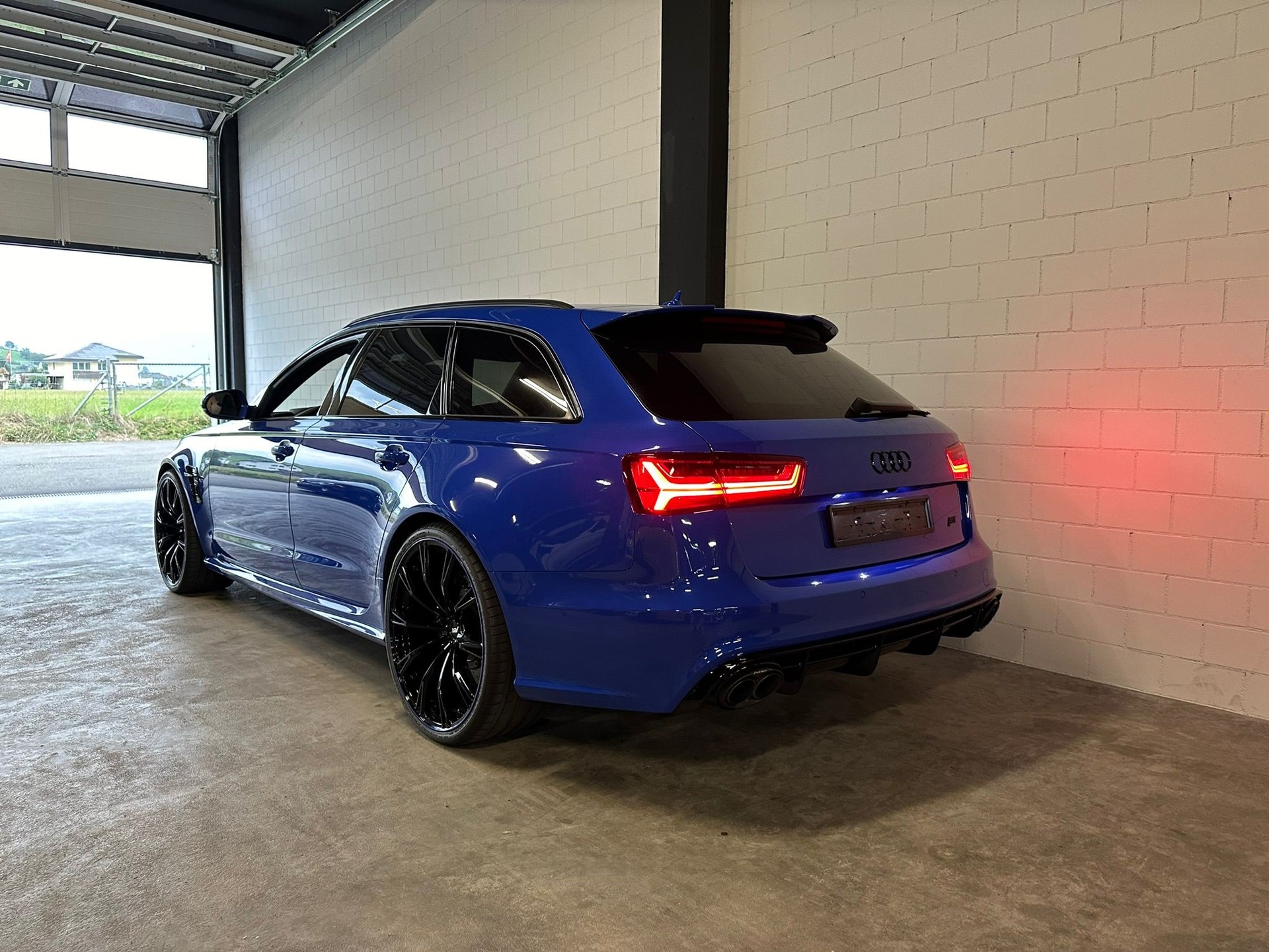 AUDI RS6 Avant 4.0 TFSI V8 performance quattro "NOGARO EDITION - 1 of 150" ABT 735 PS-image-3