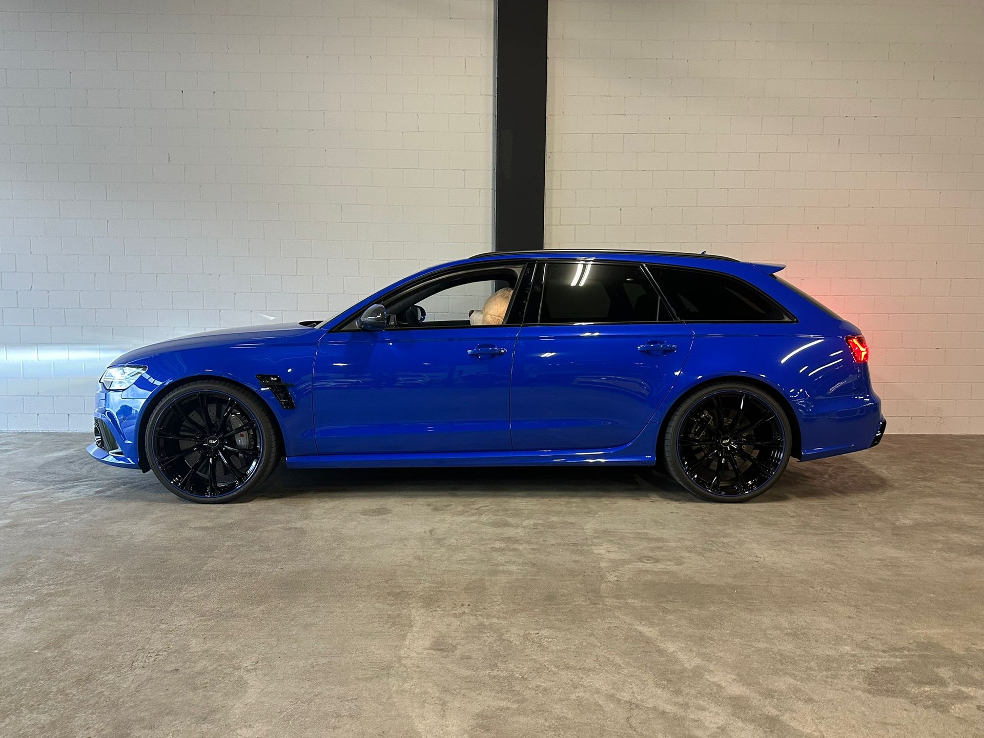 AUDI RS6 Avant 4.0 TFSI V8 performance quattro "NOGARO EDITION - 1 of 150" ABT 735 PS-image-0