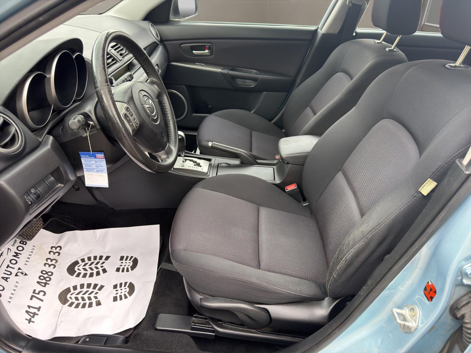 MAZDA 3-image-7