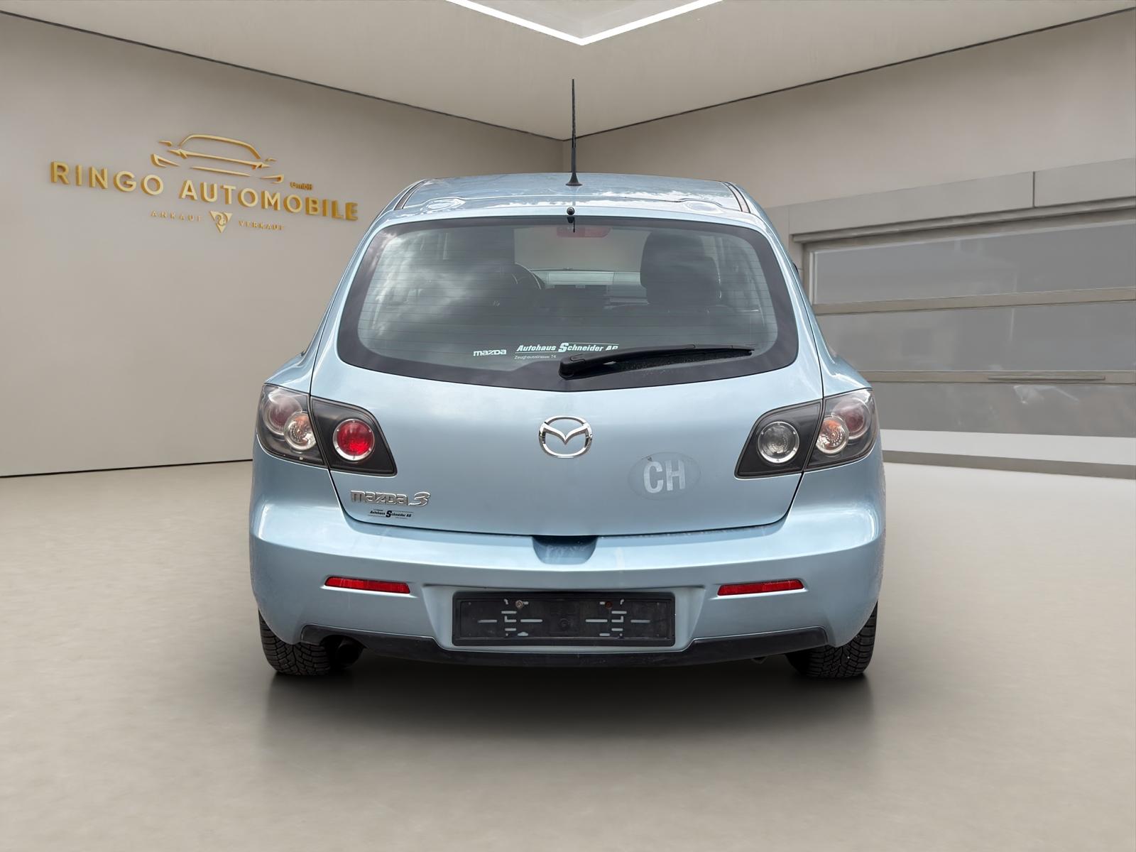 MAZDA 3-image-4