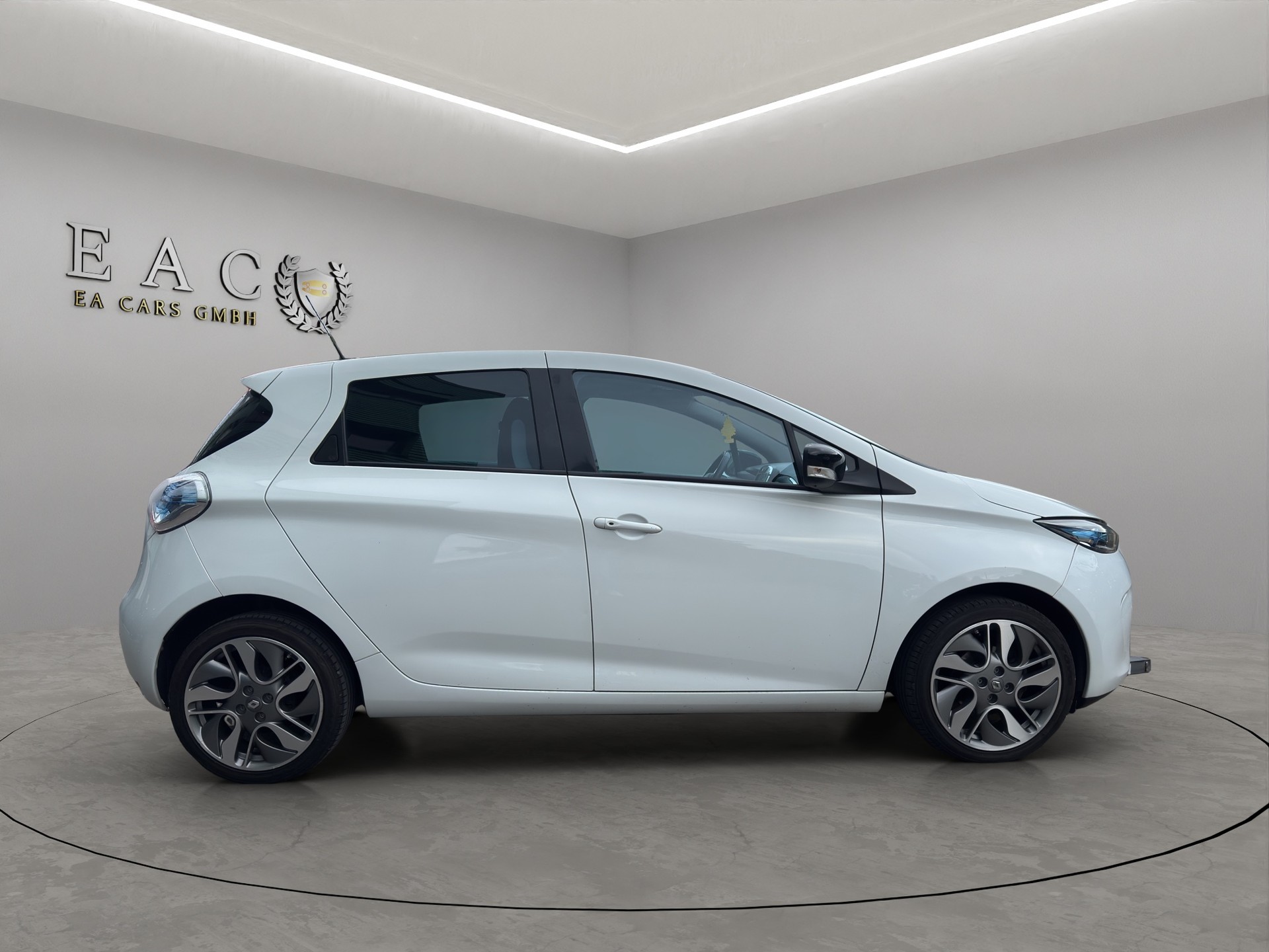 RENAULT Zoe Life Q210-image-5
