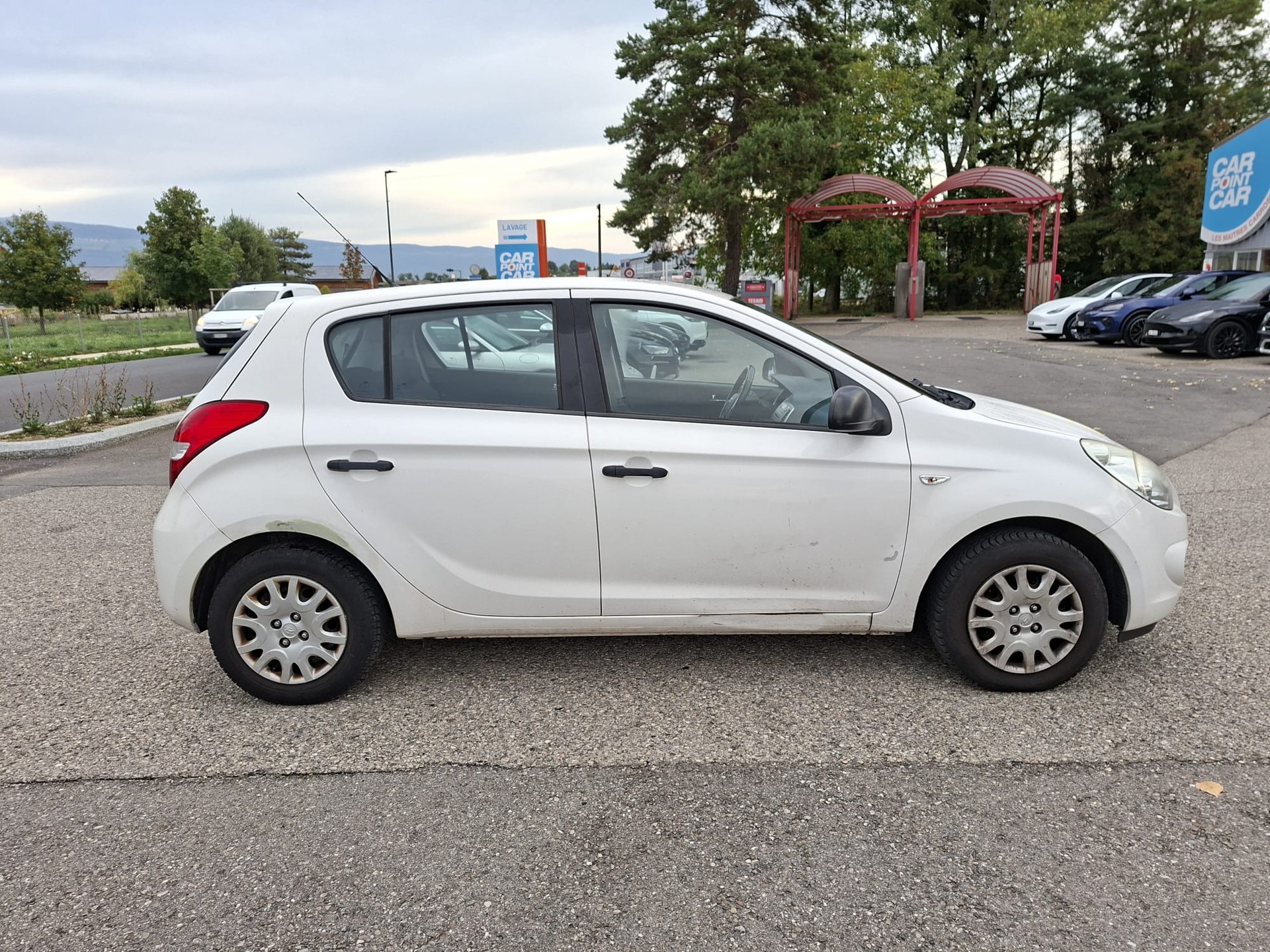 HYUNDAI i20 1.2 Comfort-image-4