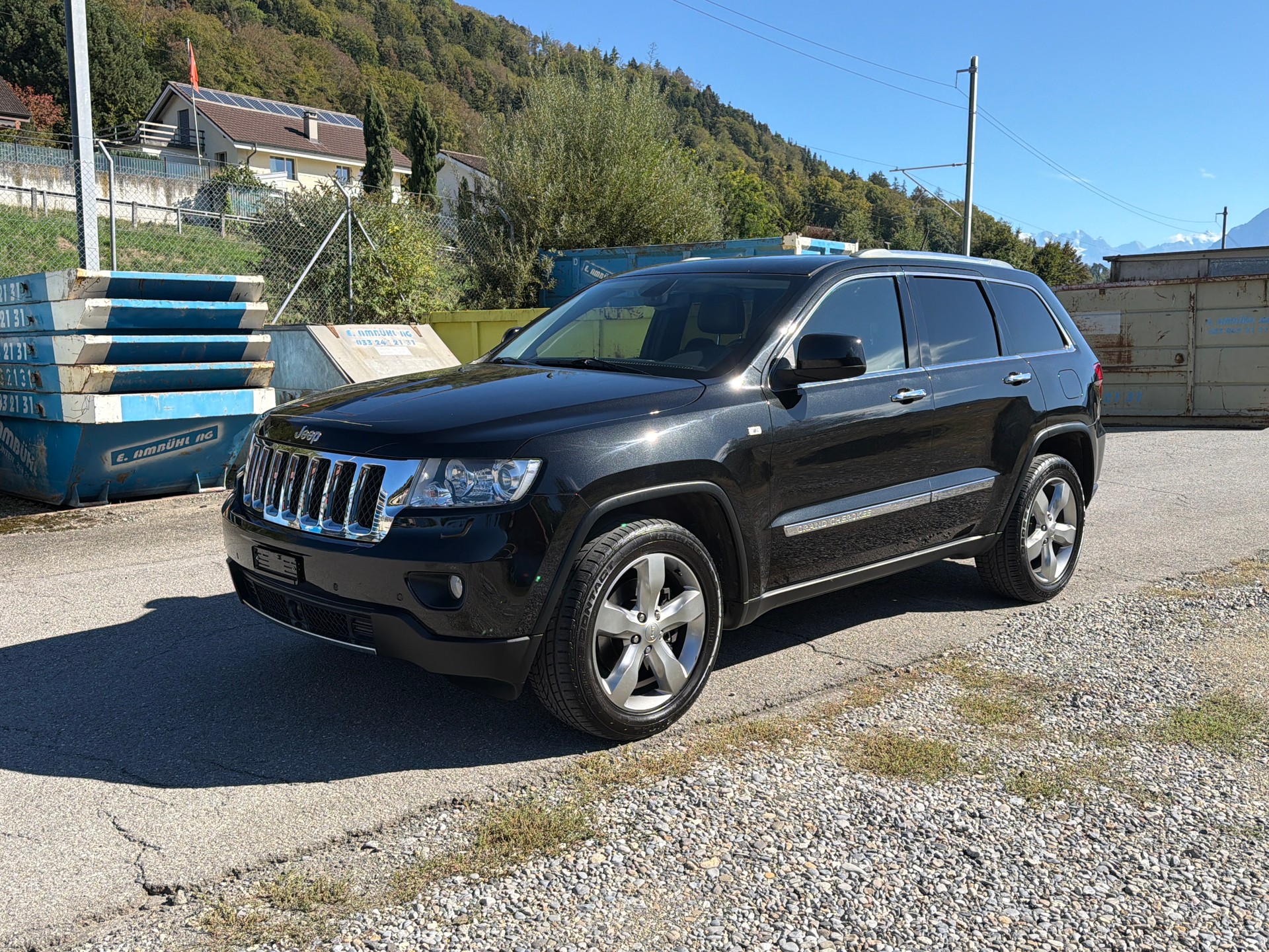 JEEP Grand Cherokee 5.7 HEMI V8 Overland Automatic-image-0