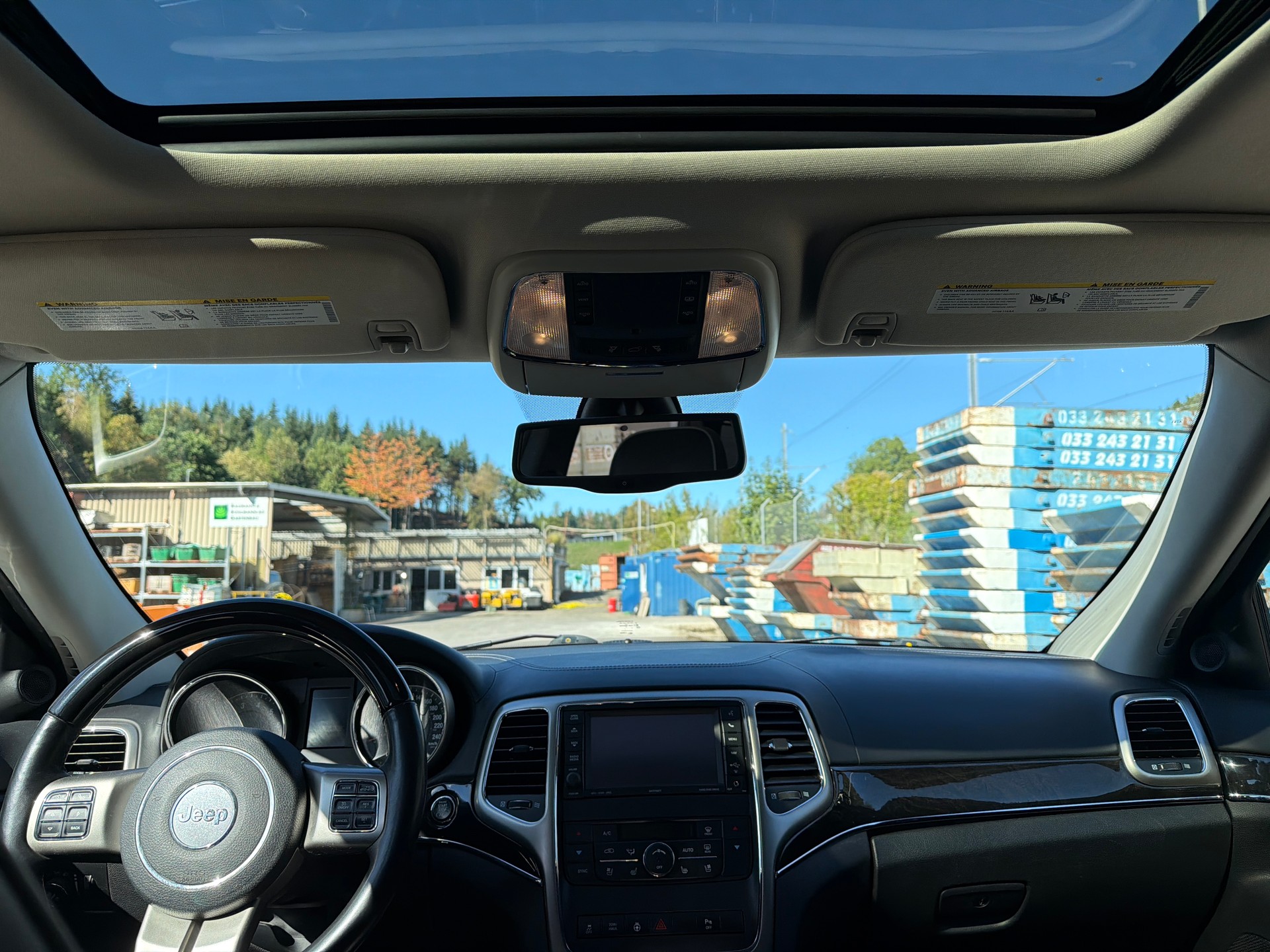 JEEP Grand Cherokee 5.7 HEMI V8 Overland Automatic-image-11
