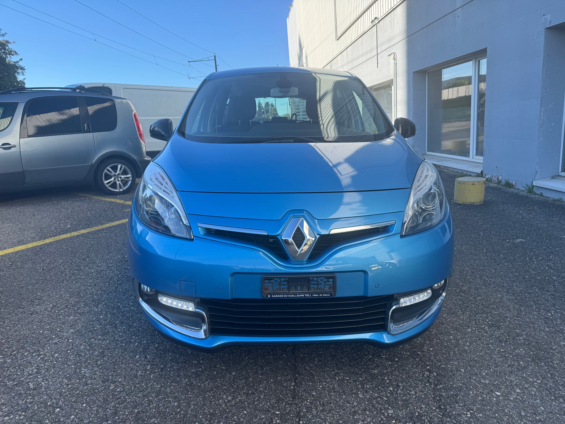 RENAULT Grand Scénic 1.5 dCi Bose EDC-image-2