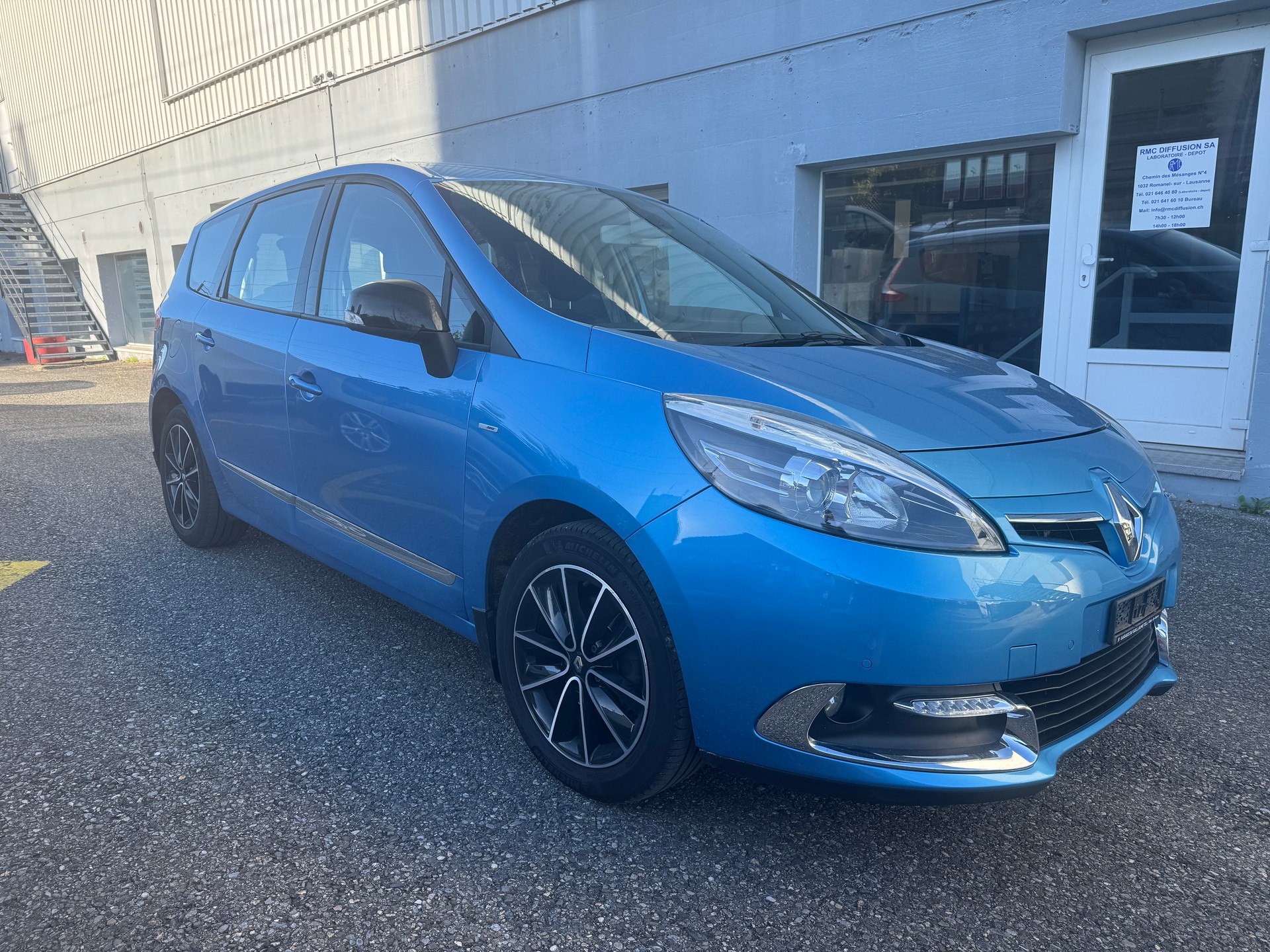 RENAULT Grand Scénic 1.5 dCi Bose EDC-image-3