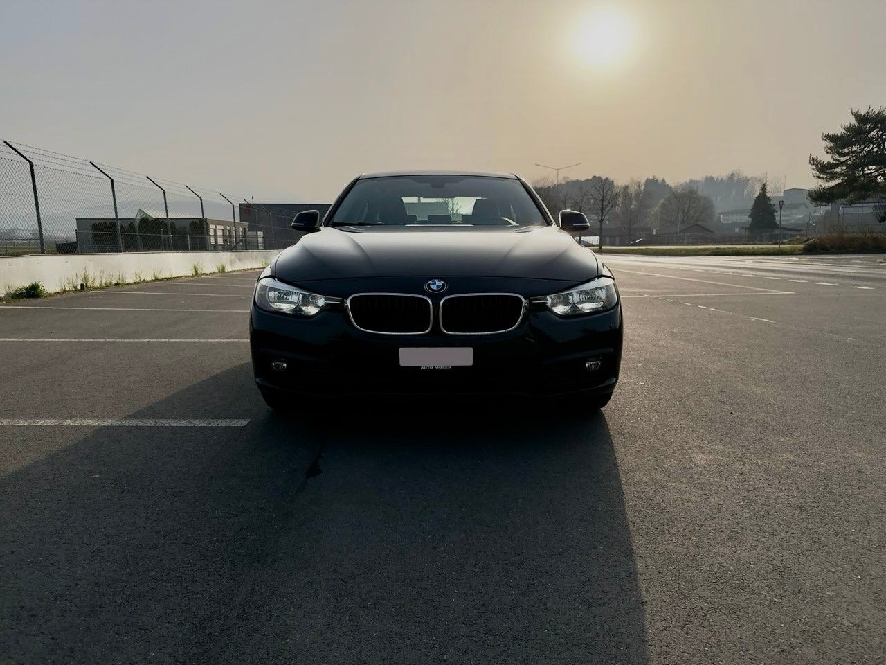 BMW 318-image-1