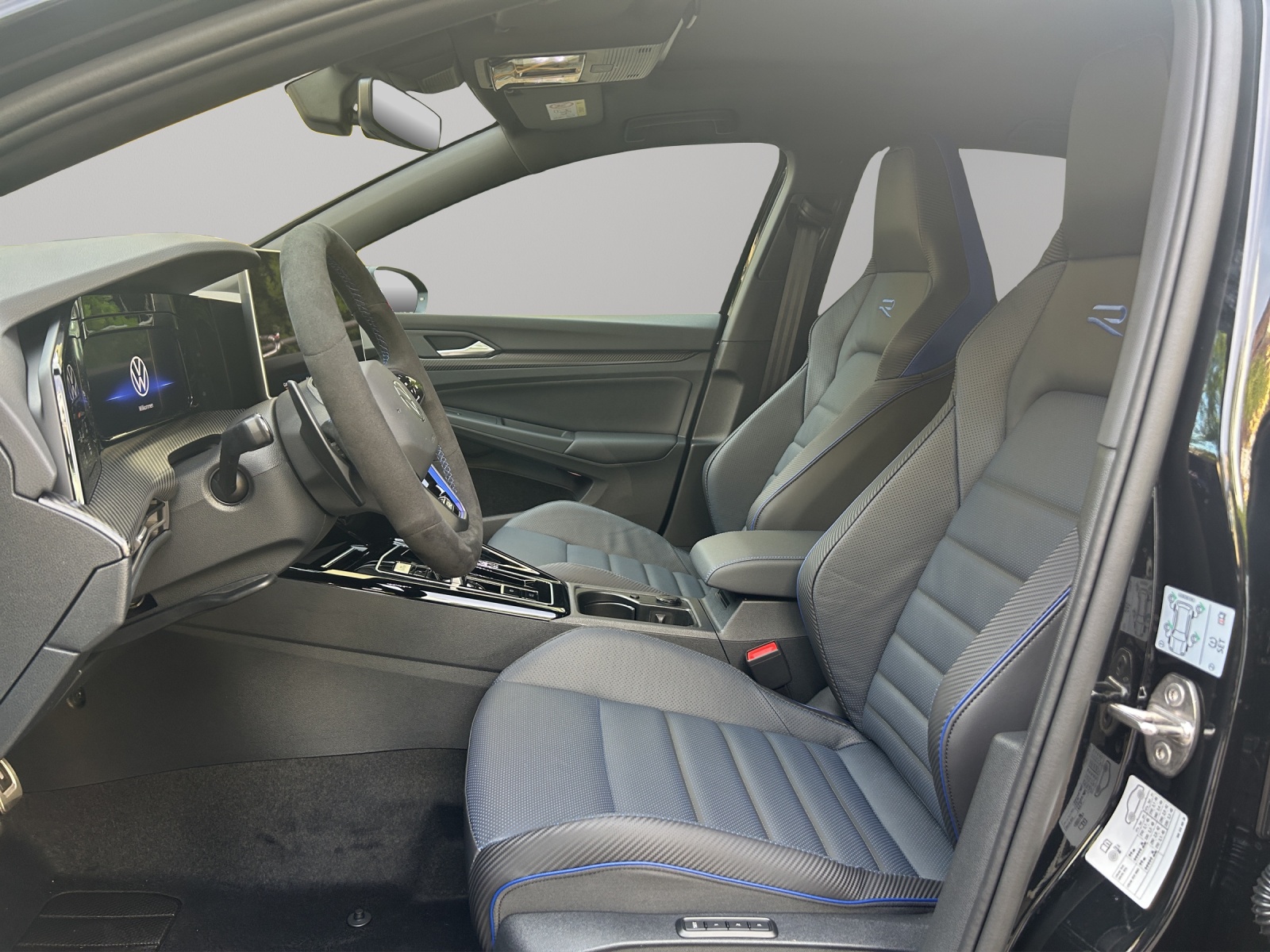 VW Golf 2.0 TSI R DSG 4 Motion-image-5