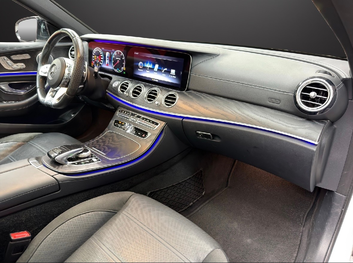 MERCEDES-BENZ E 53 AMG 4matic+-image-3