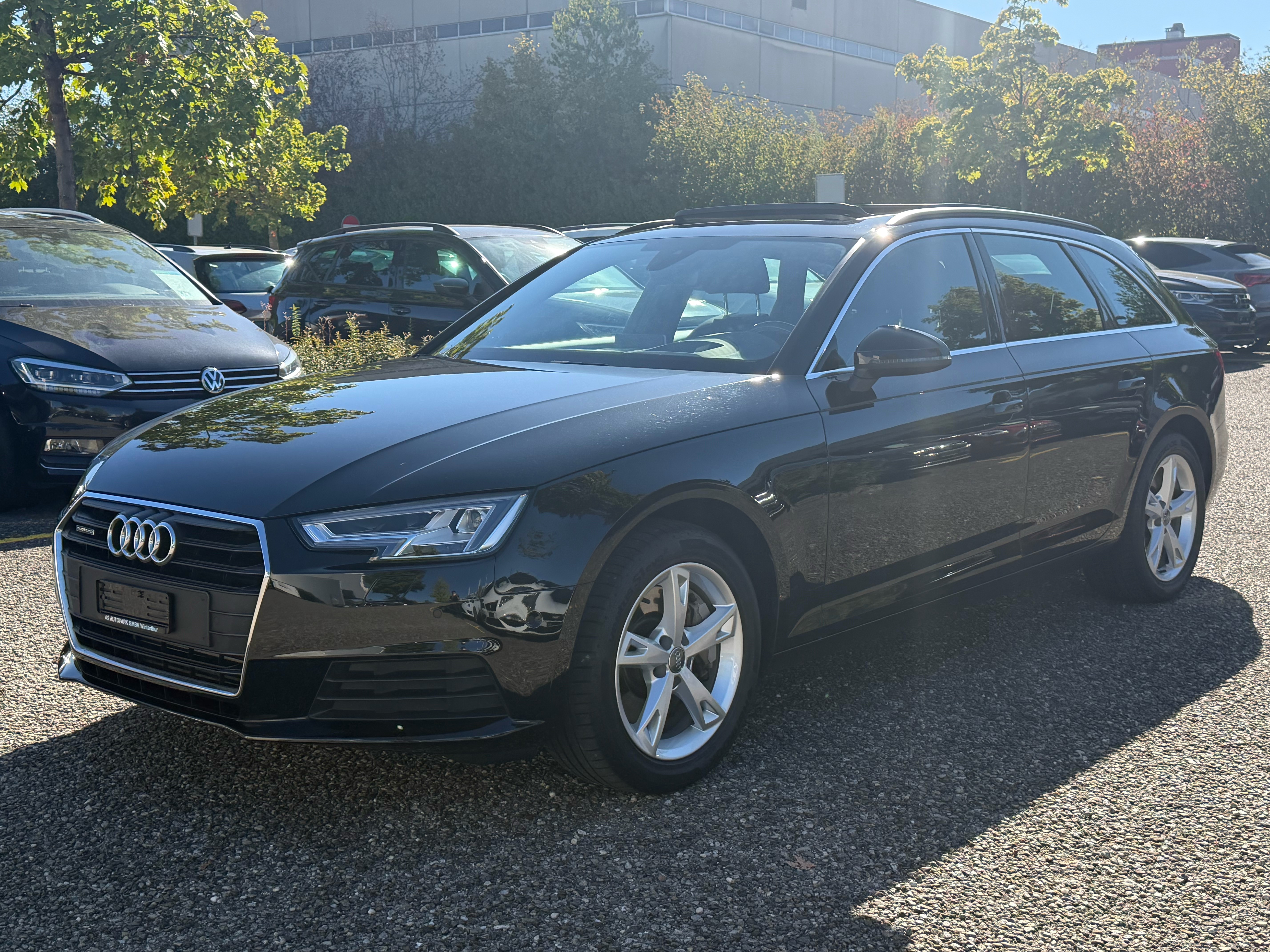 Car photo