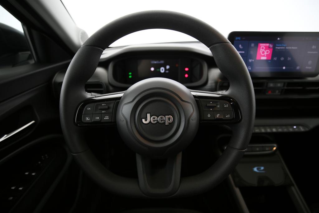 JEEP Avenger Longitude-image-6