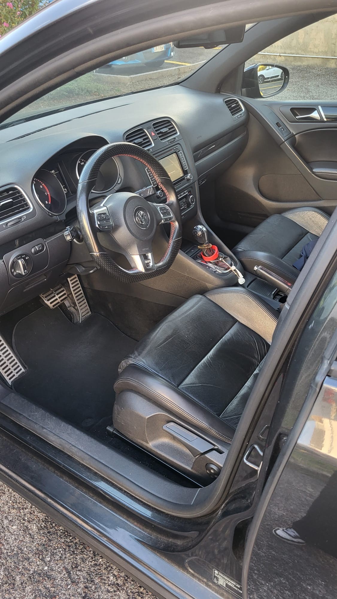 VW Golf 2.0 TSI GTI DSG-image-4