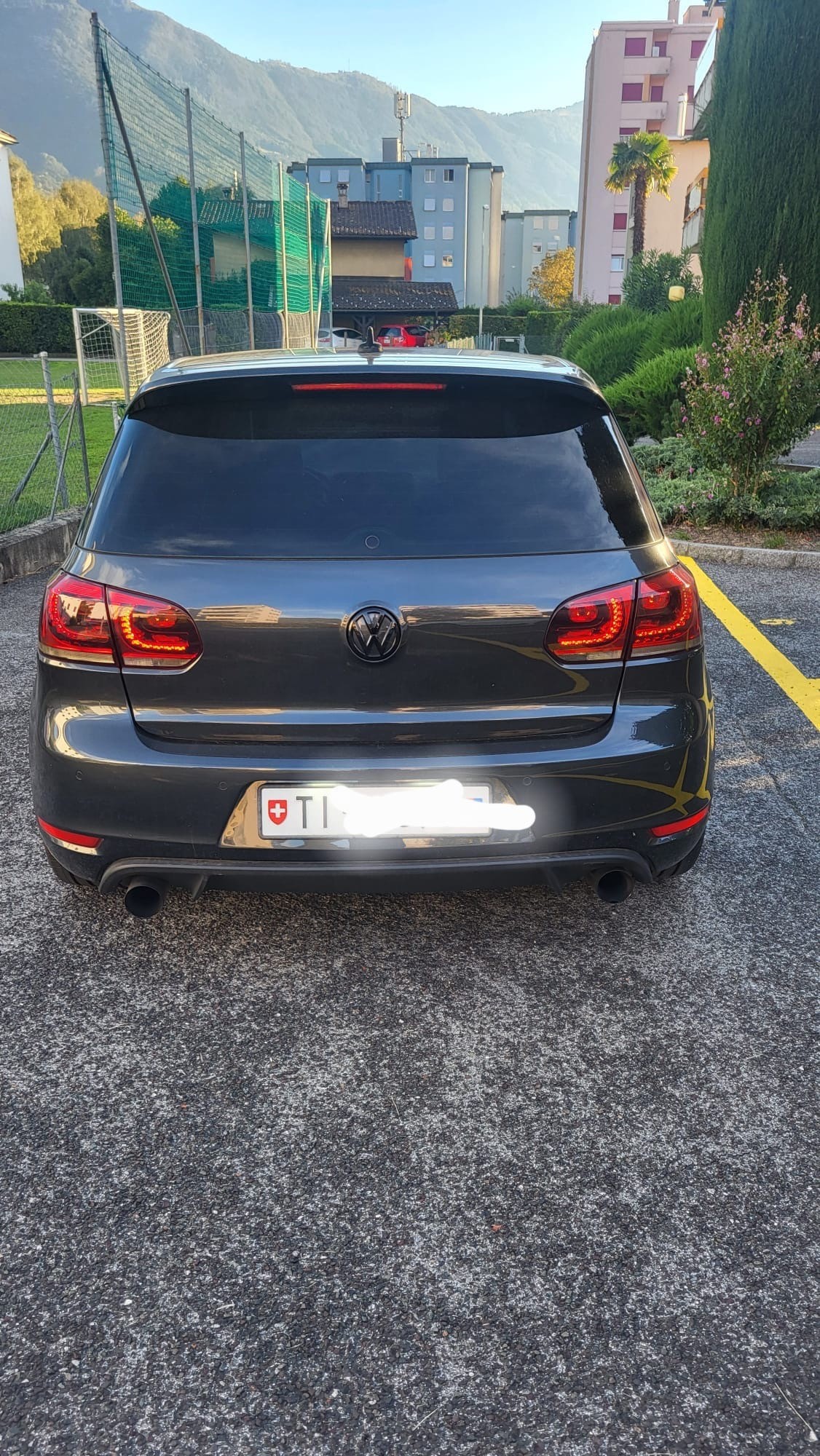 VW Golf 2.0 TSI GTI DSG-image-3