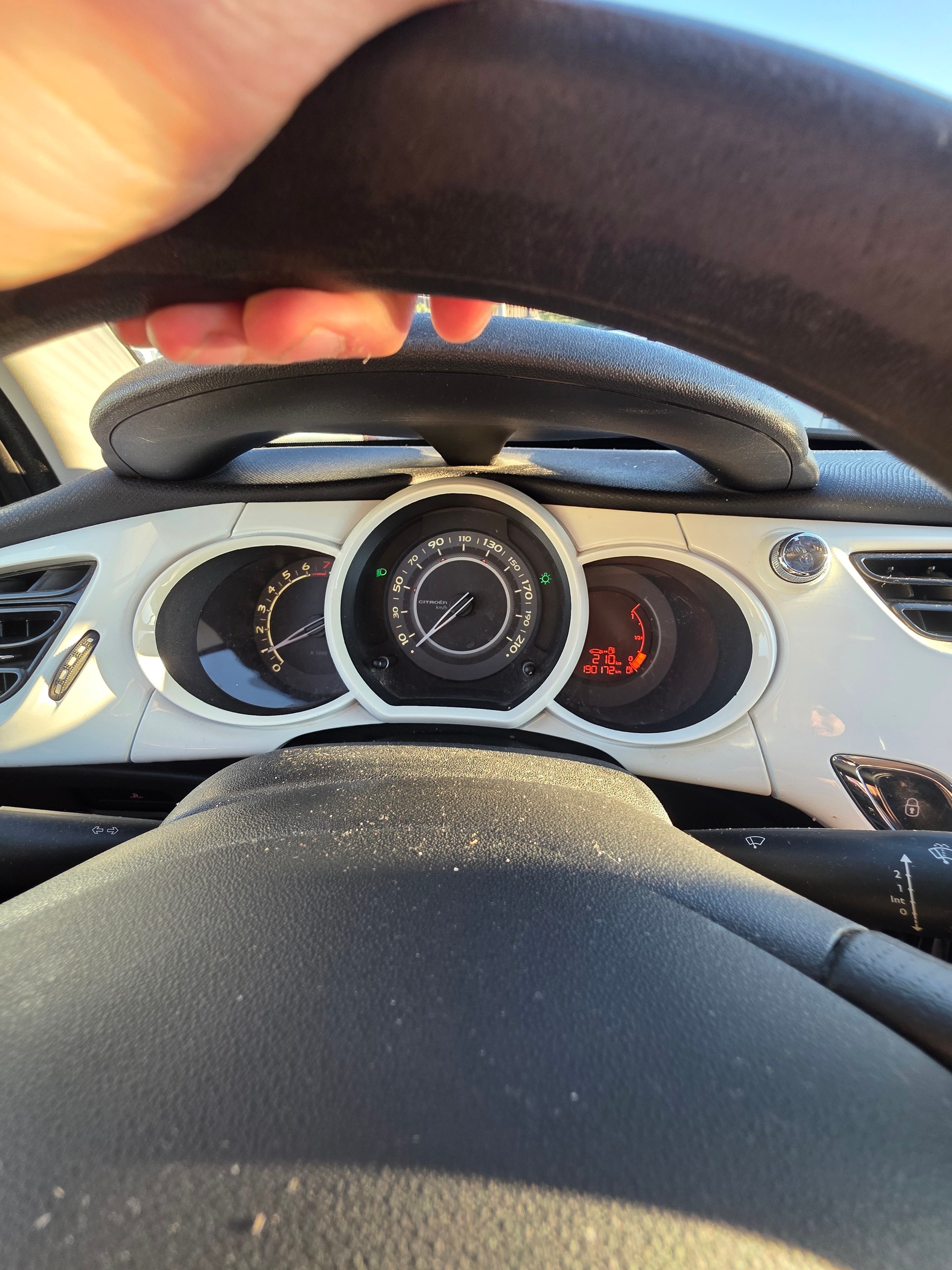 CITROEN C3 1.4i Attraction-image-7