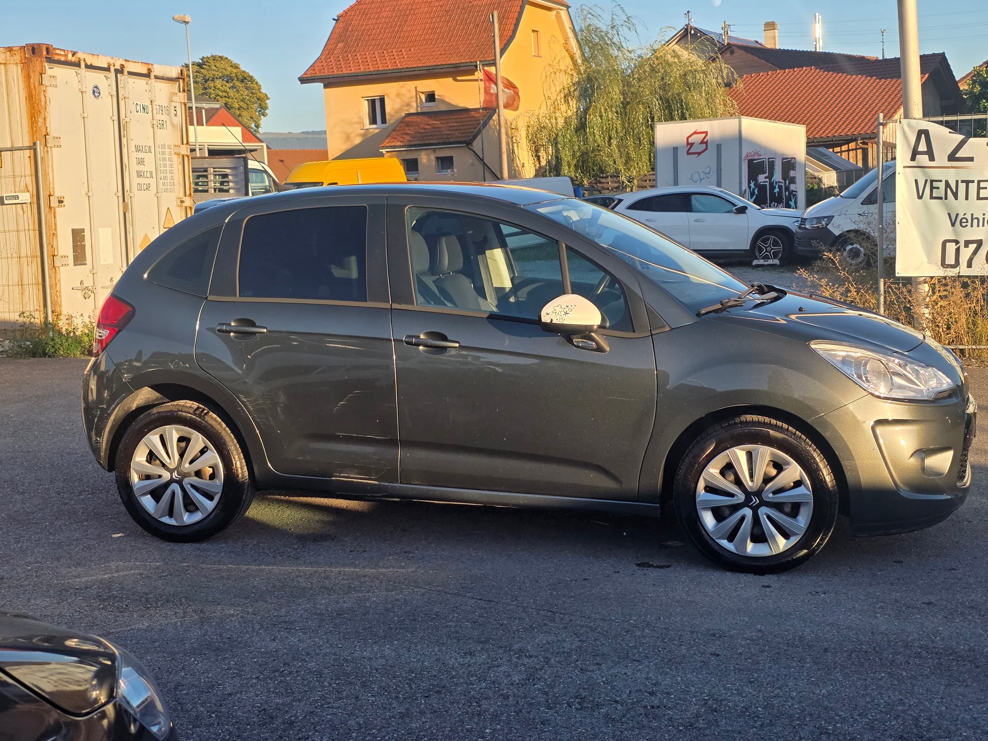 CITROEN C3 1.4i Attraction-image-2