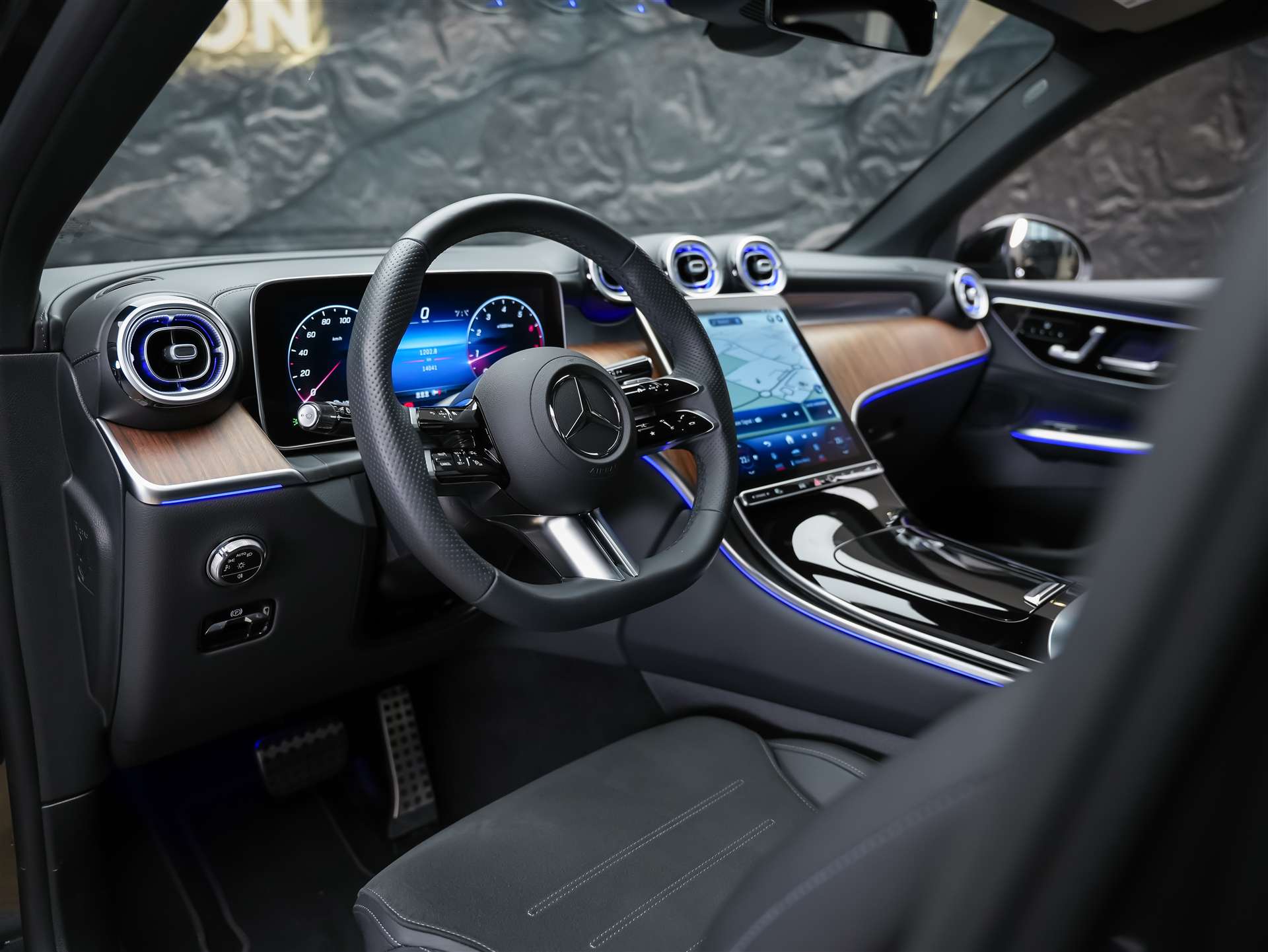 MERCEDES-BENZ GLC 200 4Matic AMG Line 9G-Tronic *Digital Light*Hinterachslenkung*Luftfahrwerk*-image-8