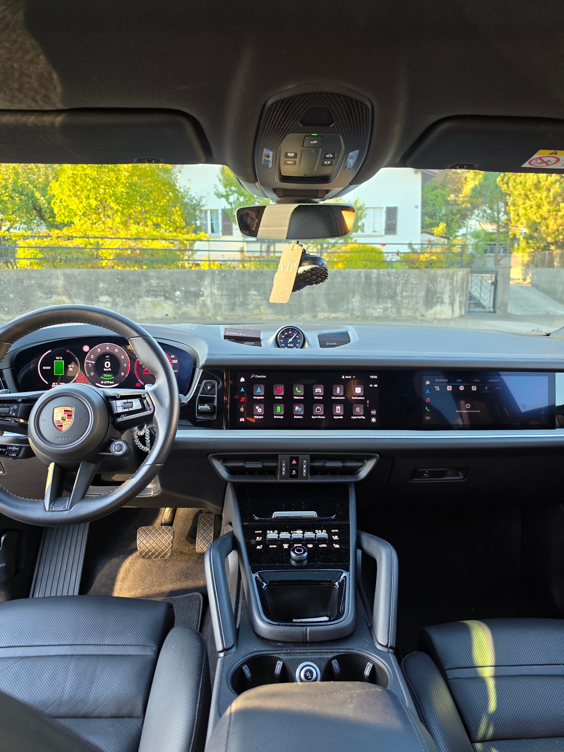PORSCHE 3.0 V6 E-Hybrid Facelift-image-3