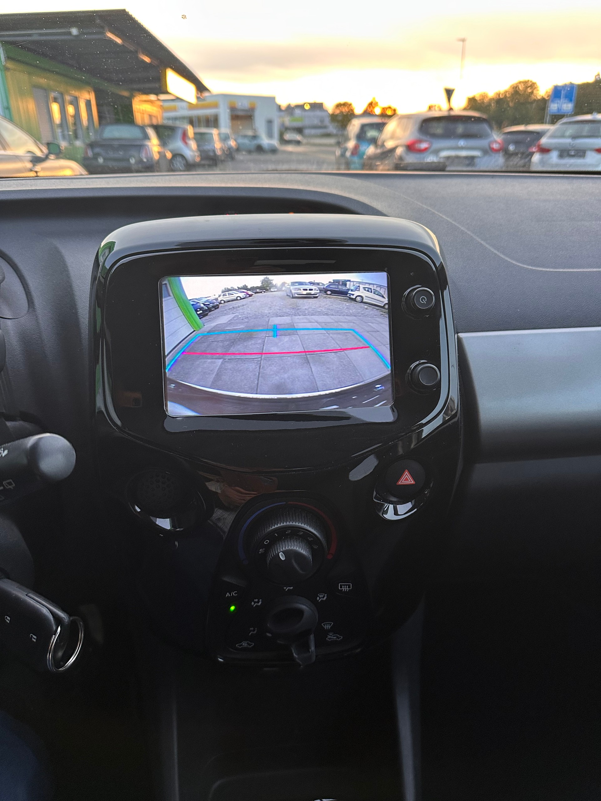 CITROEN C1 1.2 VTi Feel-image-13