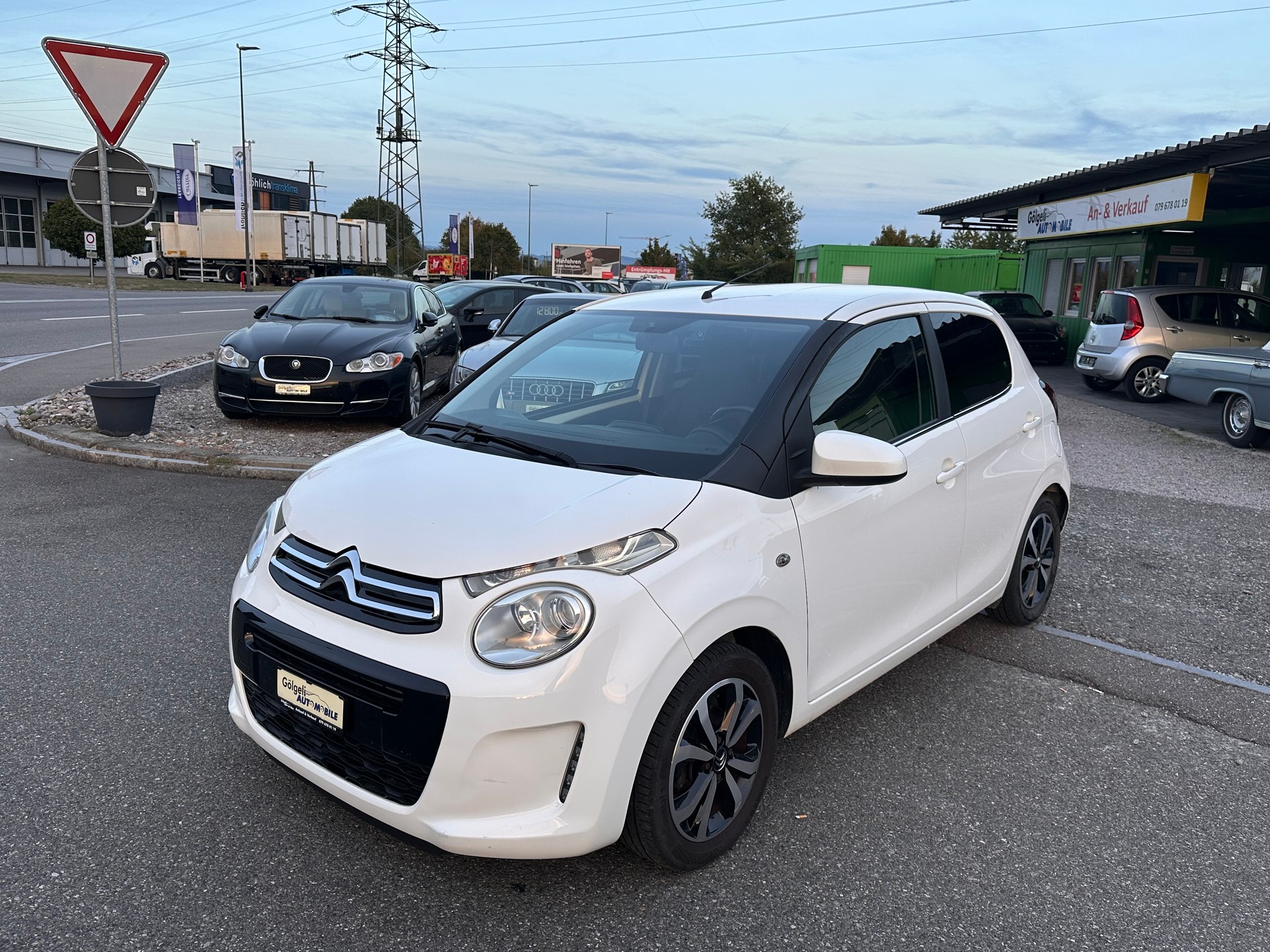 CITROEN C1 1.2 VTi Feel-image-3