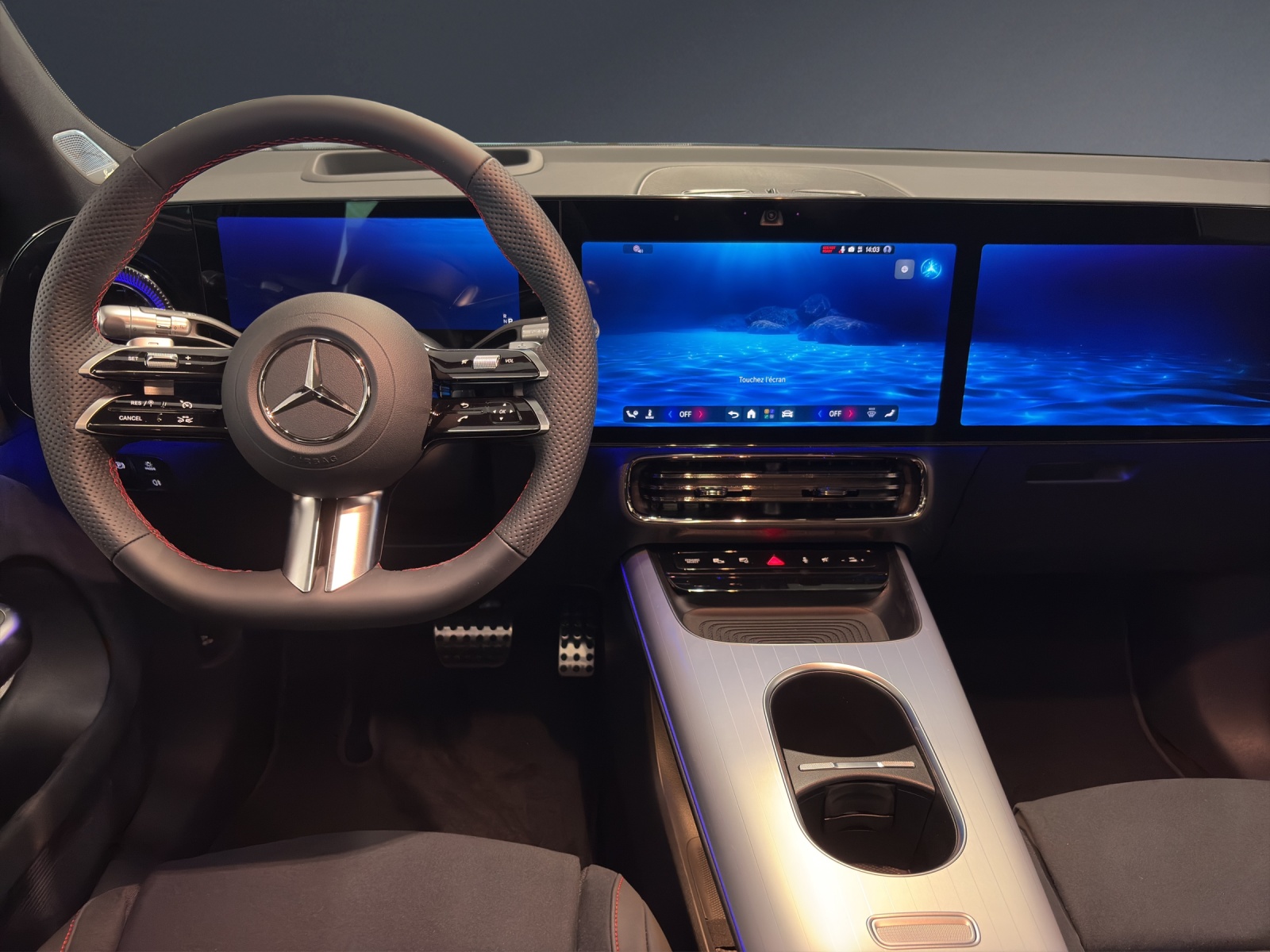 MERCEDES-BENZ GLB 200 4MATIC-image-9