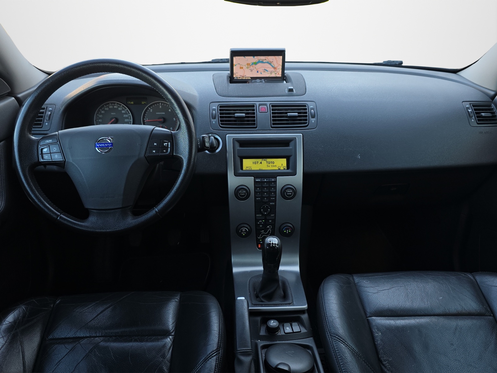 VOLVO V50 2.0D Momentum-image-7