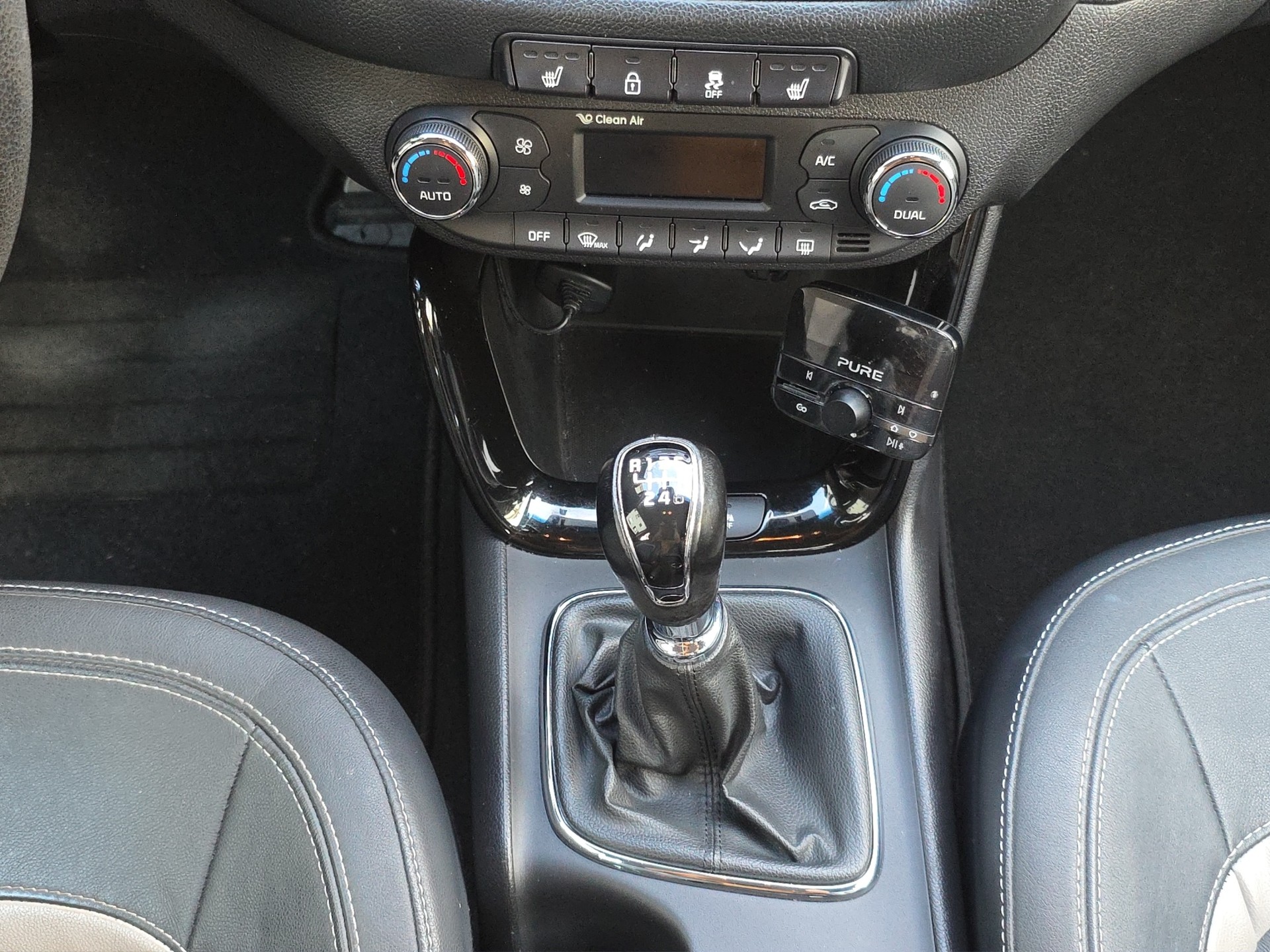 KIA Cee'd Sportswagon 1.6 CRDi Style-image-13