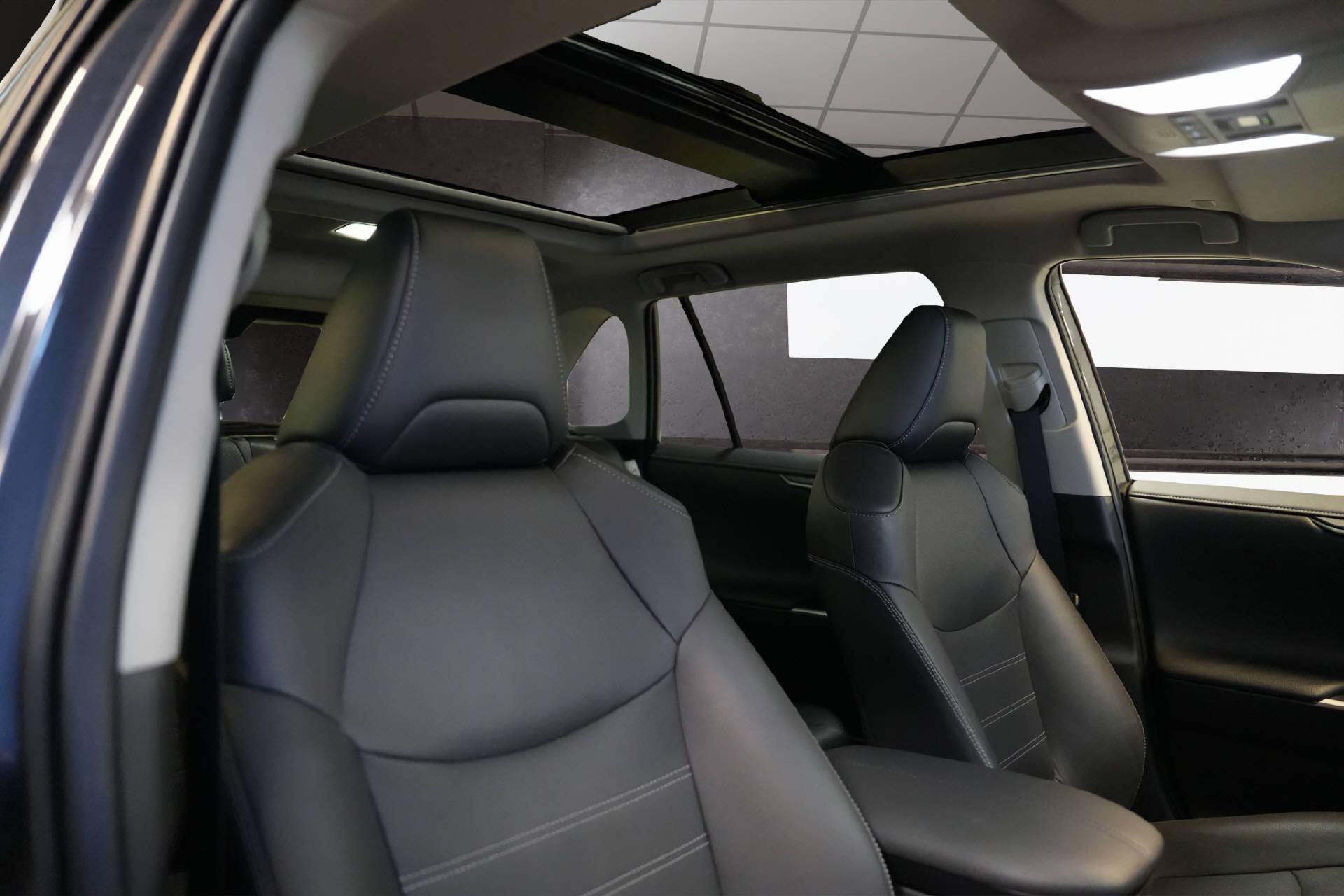 TOYOTA RAV-4 2.5 HEV Premium Luxury-image-7