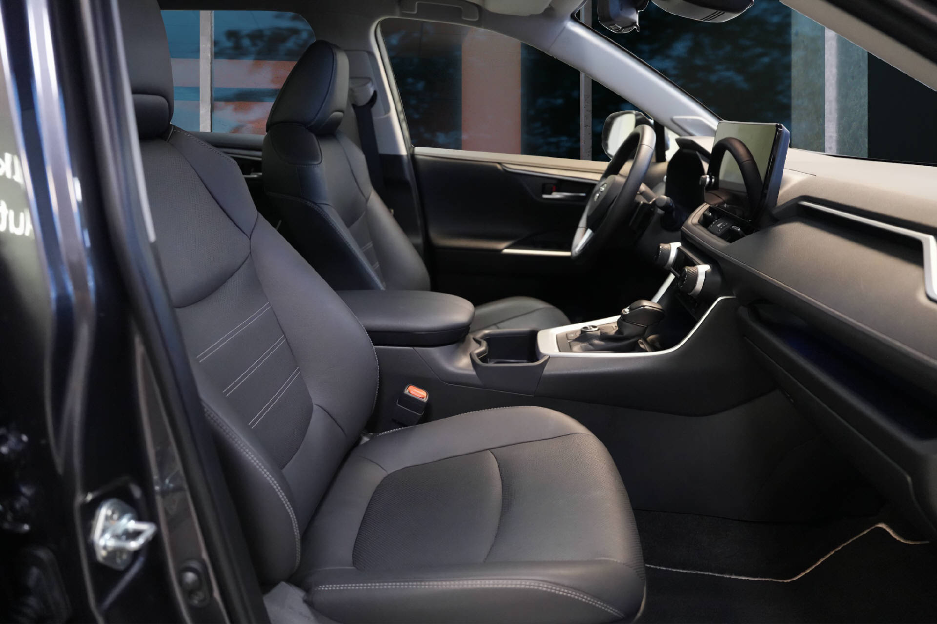 TOYOTA RAV-4 2.5 HEV Premium Luxury-image-6