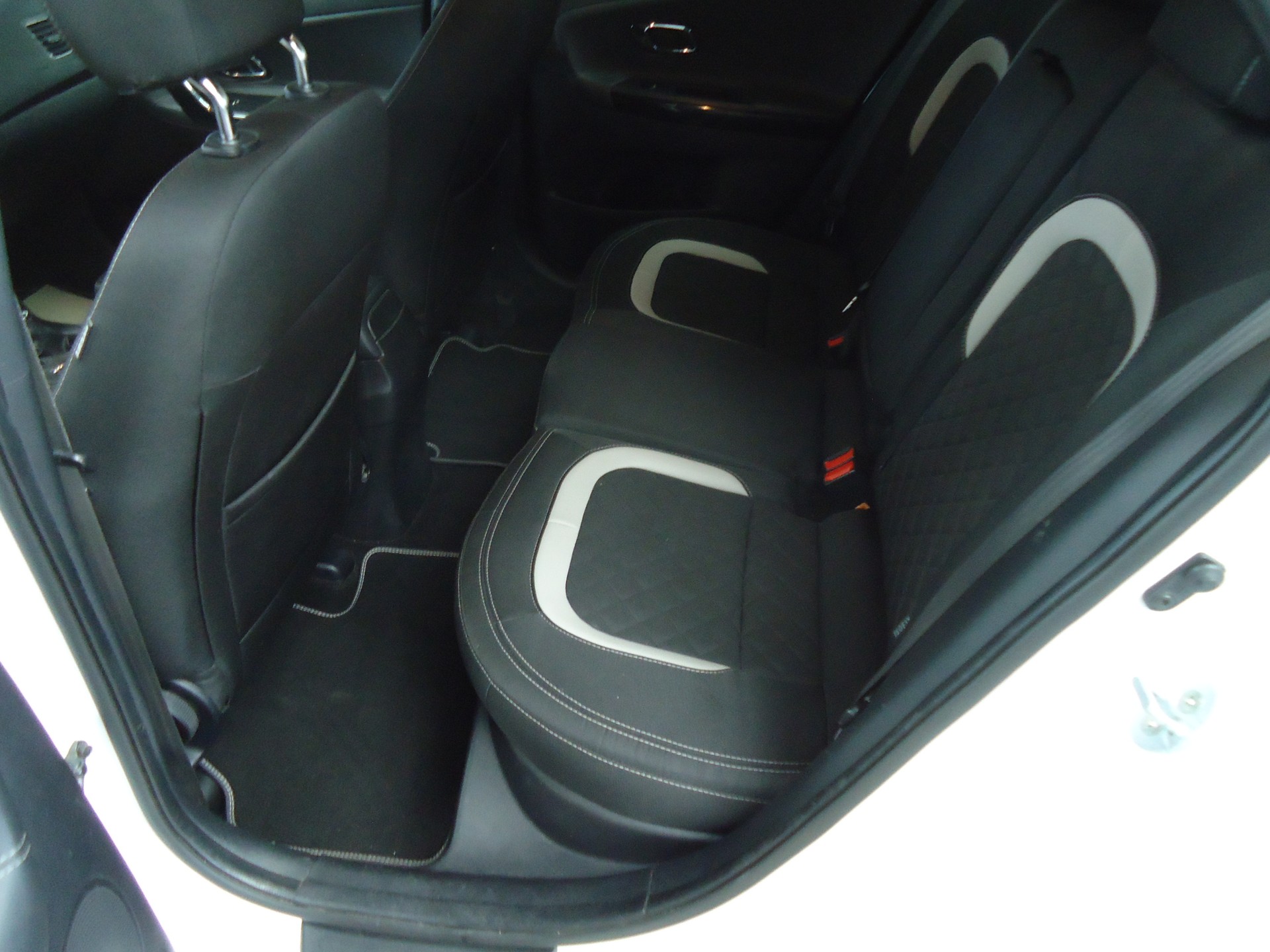 KIA Cee'd Sportswagon 1.0 T-GDi GT Line-image-5