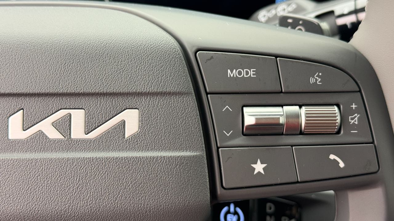 KIA EV3 81,4 kWh Earth-image-9