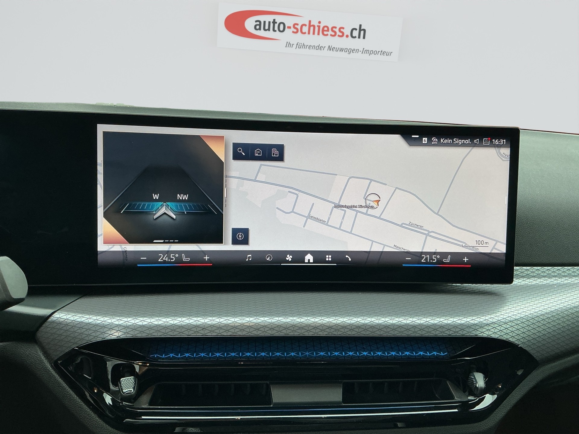 BMW 320i xDrive Steptronic M Sport-image-11