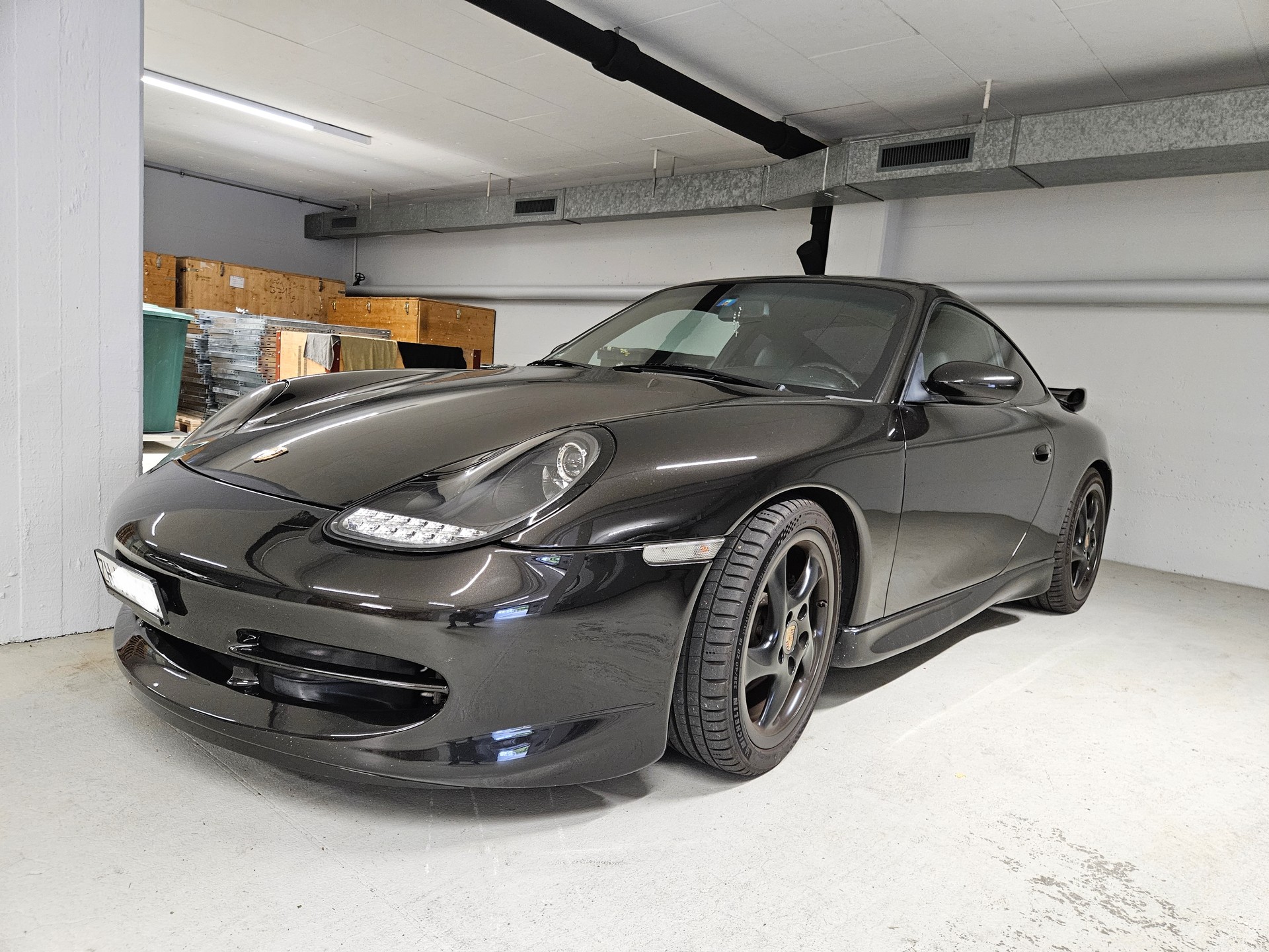 PORSCHE 3.4 Carrera-image-1