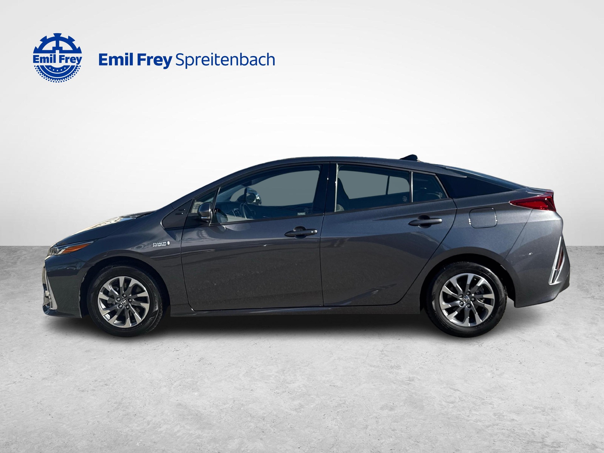TOYOTA Prius 1.8 VVTi HSD Plug-In Solar-showroom-element-1