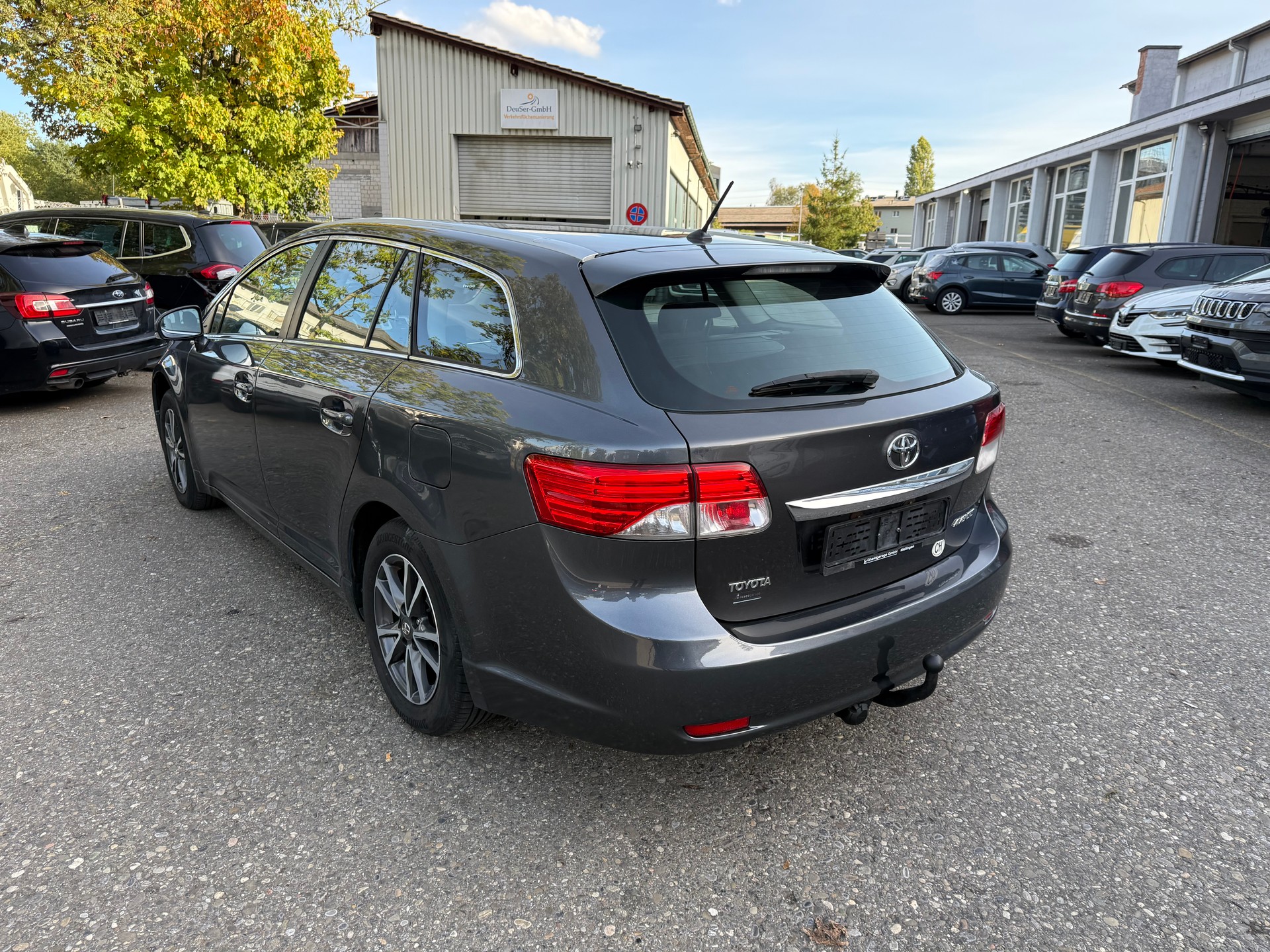 TOYOTA Avensis Sportswagon 2.0 Linea Luna Multidrive-image-6
