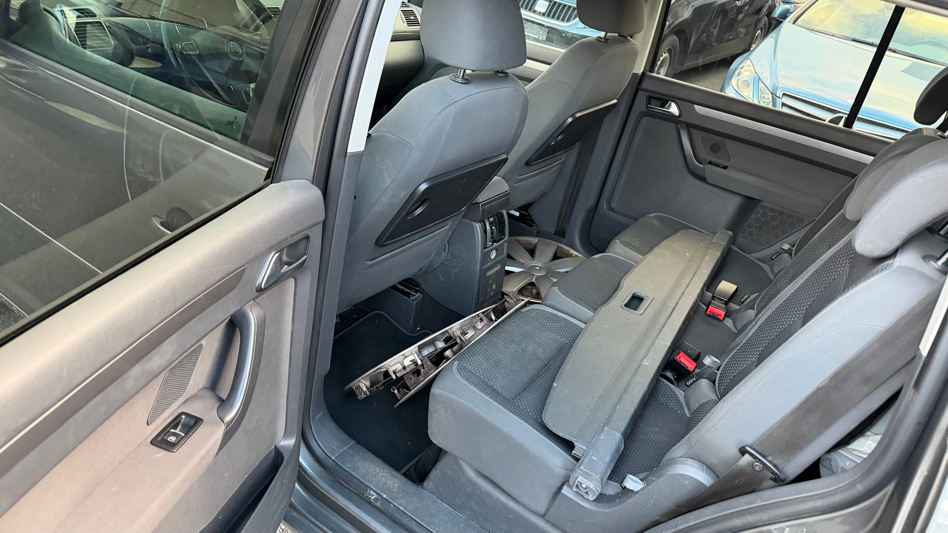 VW Touran 1.4 TSI Comfortline-image-10