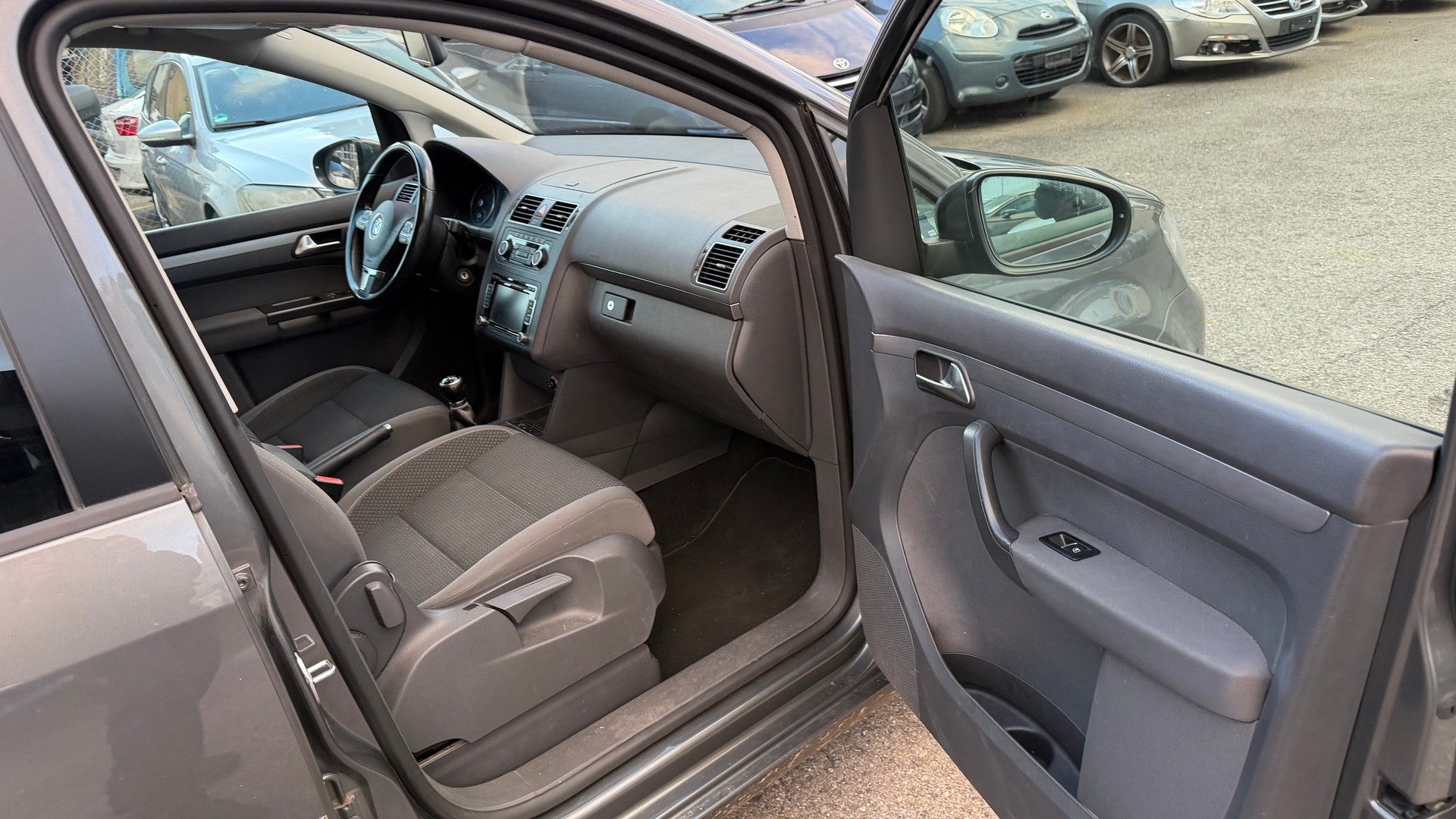VW Touran 1.4 TSI Comfortline-image-4