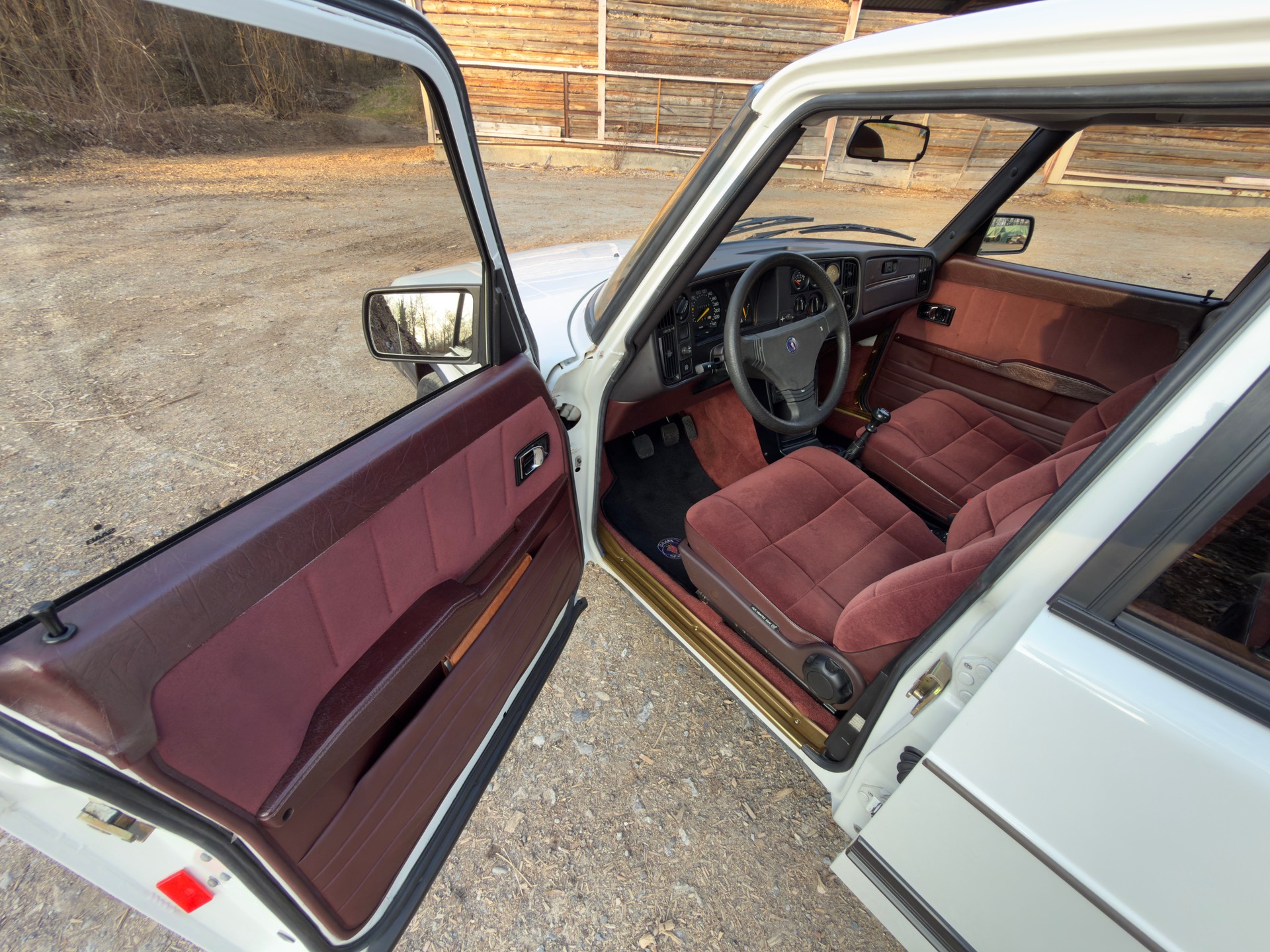SAAB 900 Turbo-s 2.0L 16v-image-8