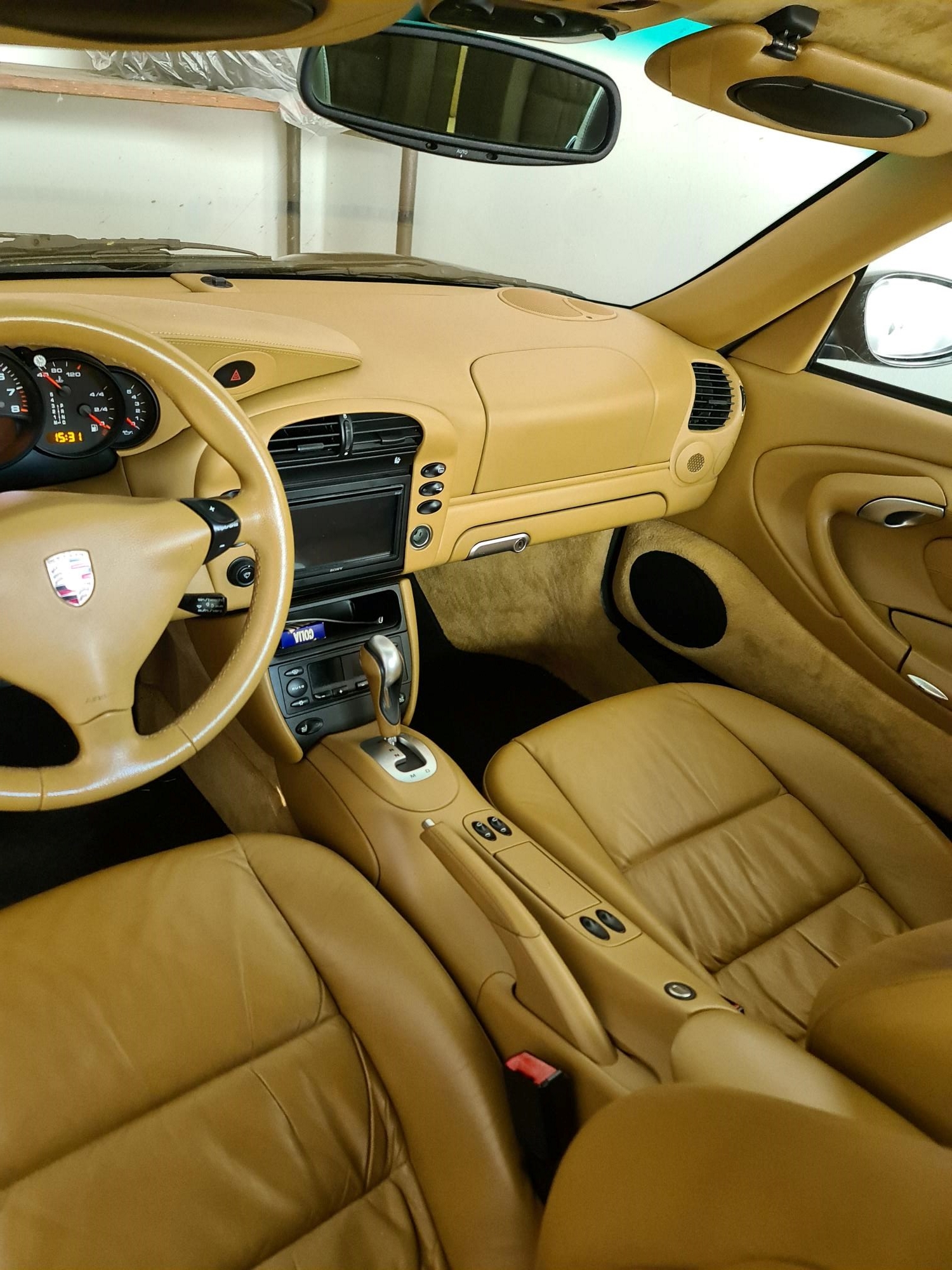 PORSCHE 911 Carrera 4 S-image-8