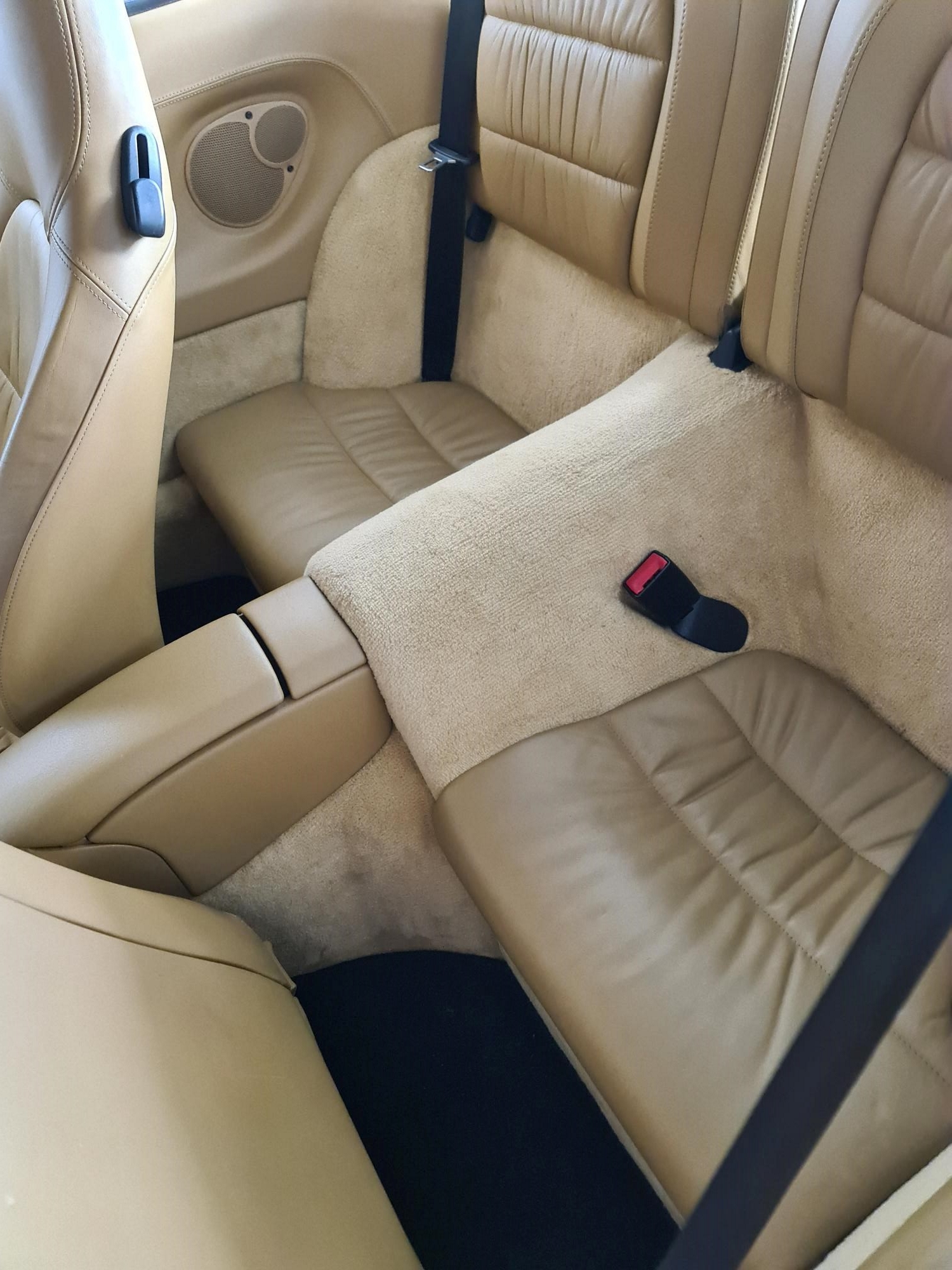 PORSCHE 911 Carrera 4 S-image-14