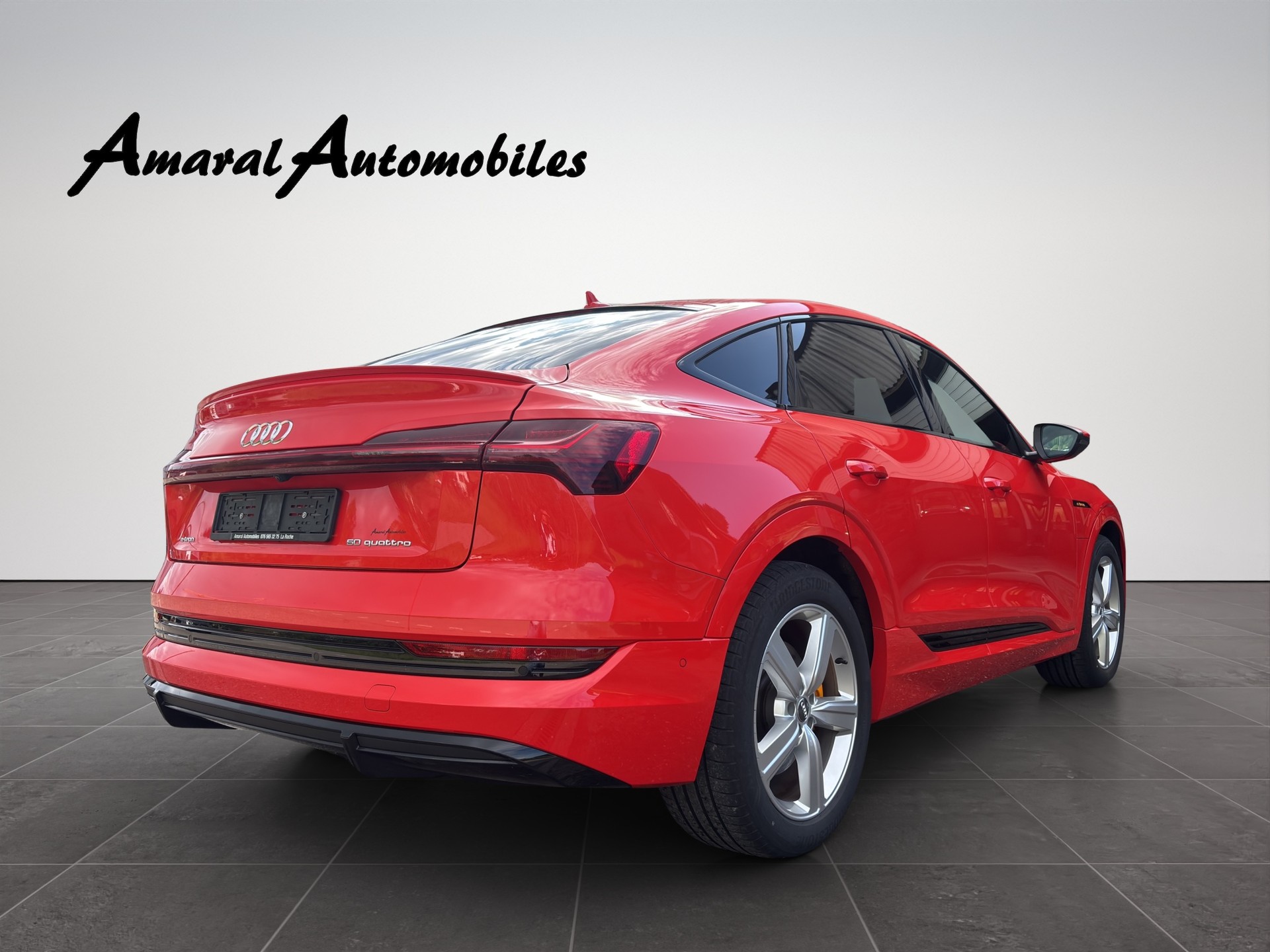 AUDI e-tron 50 Sportback S Line quattro-image-5