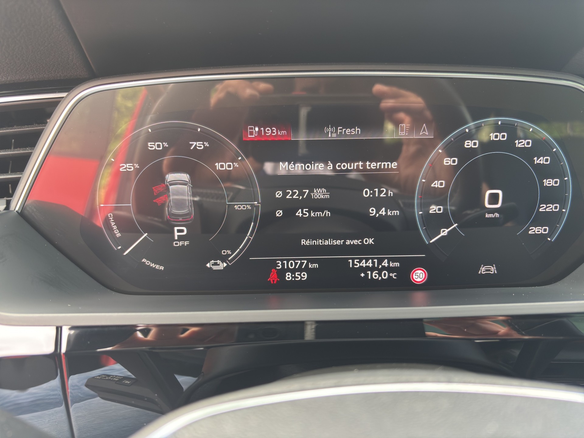 AUDI e-tron 50 Sportback S Line quattro-image-11