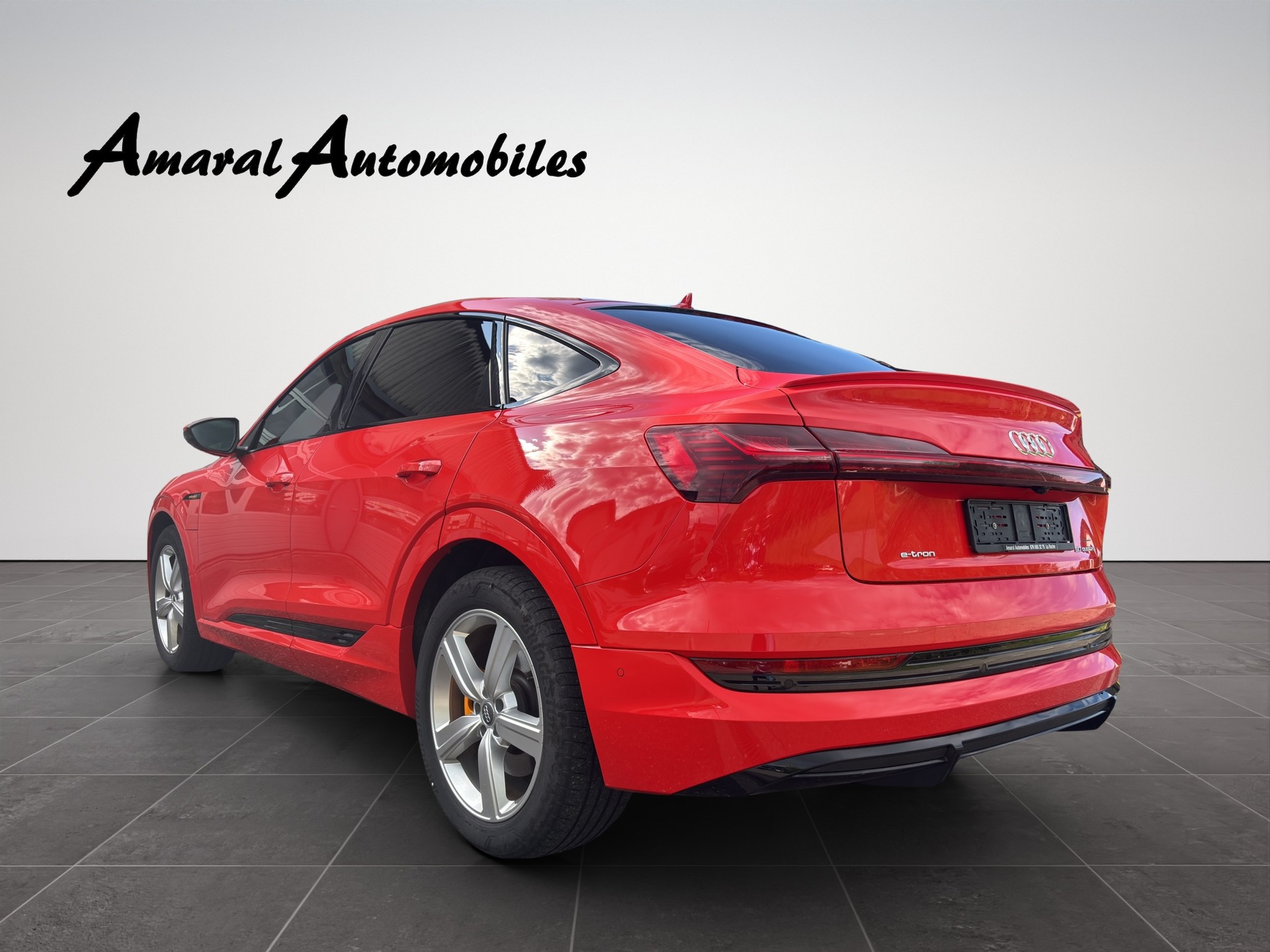 AUDI e-tron 50 Sportback S Line quattro-image-2