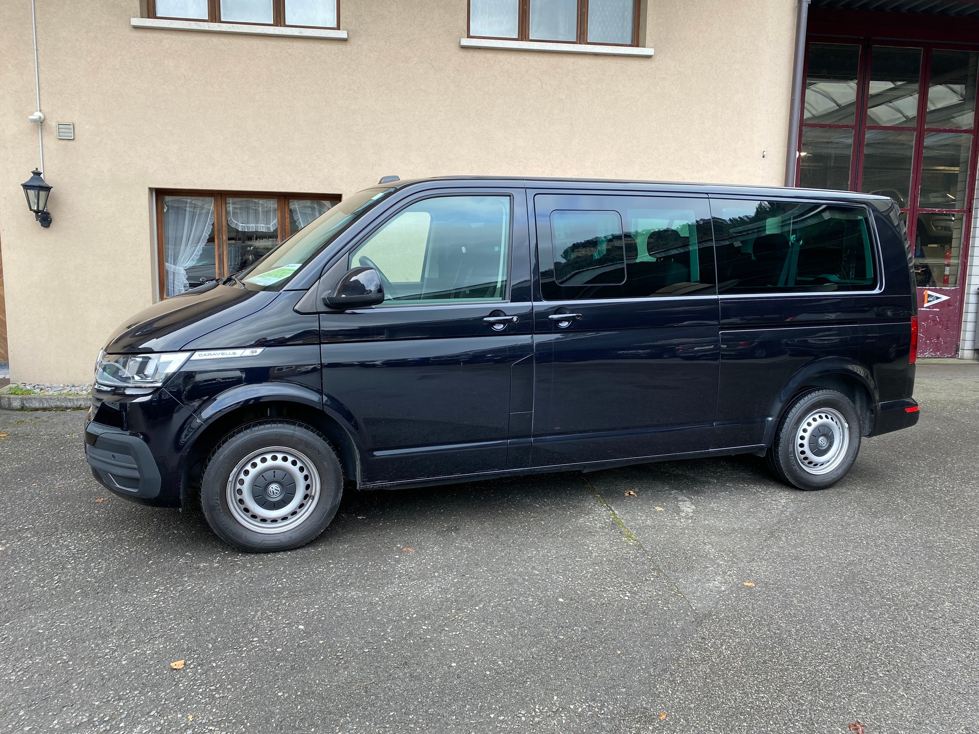 VW T6.1 Caravelle 2.0 TDI Comfortline 4Motion DSG LWB-image-11