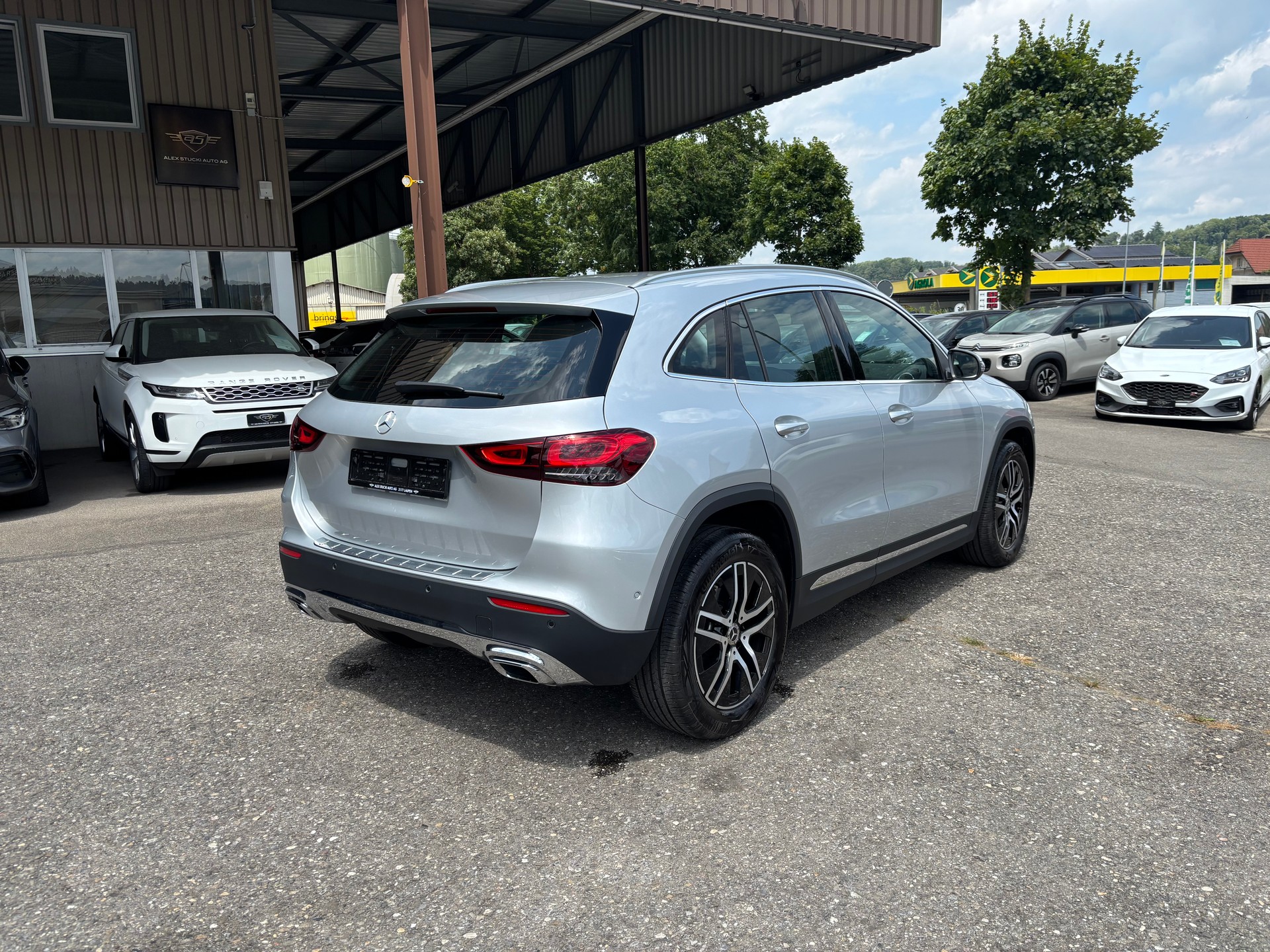 MERCEDES-BENZ GLA 200 Progressive 7G-DCT-image-7