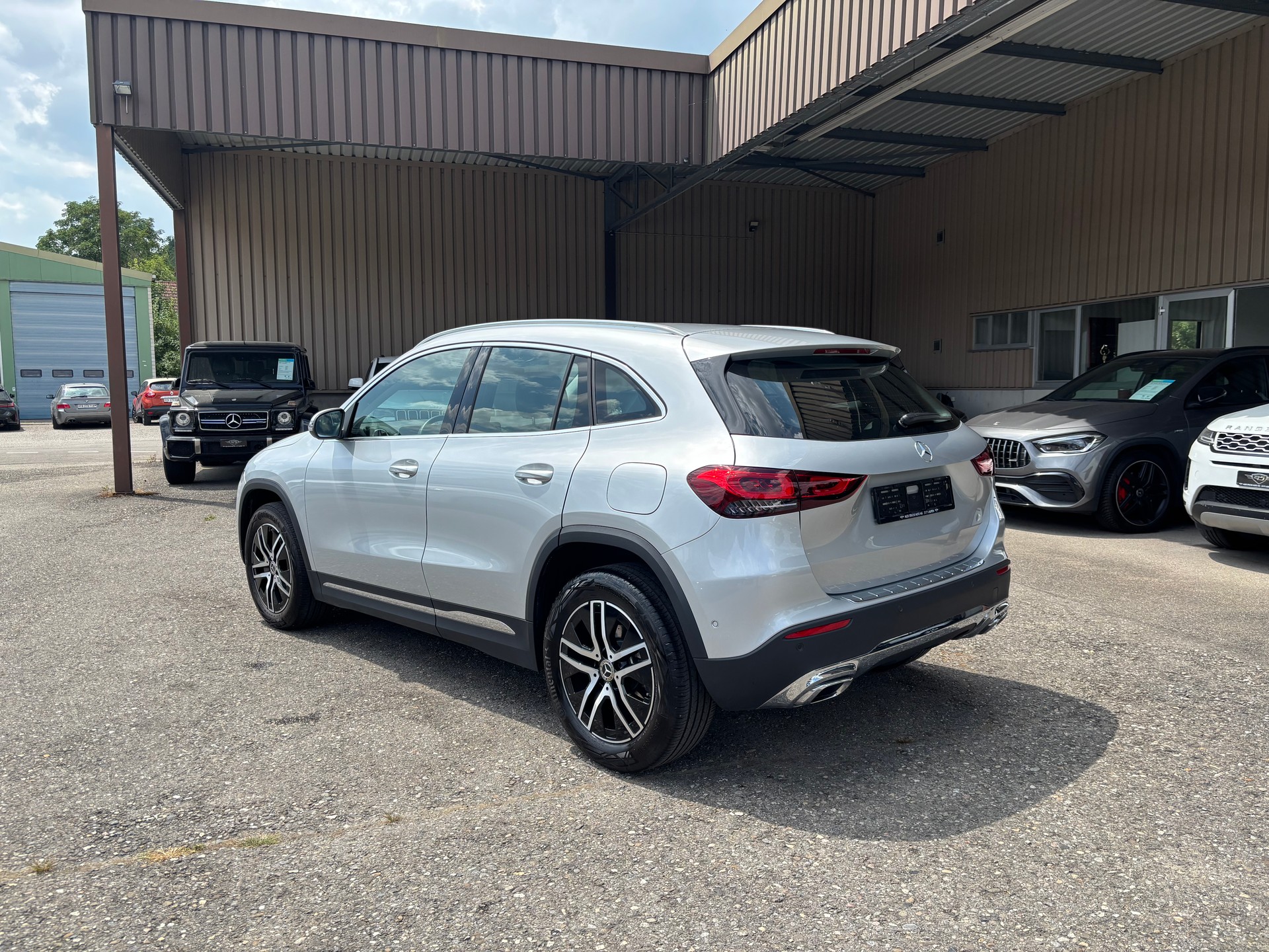 MERCEDES-BENZ GLA 200 Progressive 7G-DCT-image-5