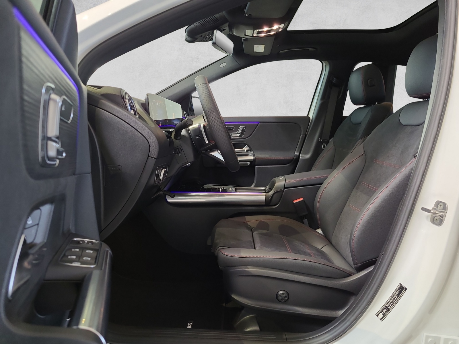 MERCEDES-BENZ GLA 250 4Matic 8G-DCT Swiss Star-image-7
