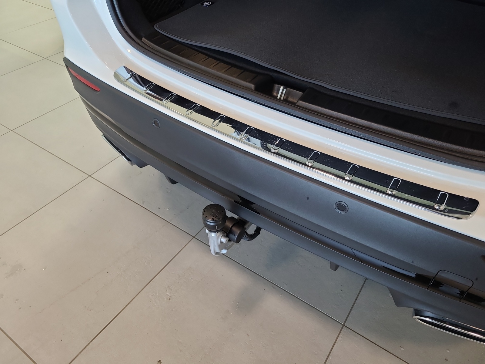 MERCEDES-BENZ GLA 250 4Matic 8G-DCT Swiss Star-image-15