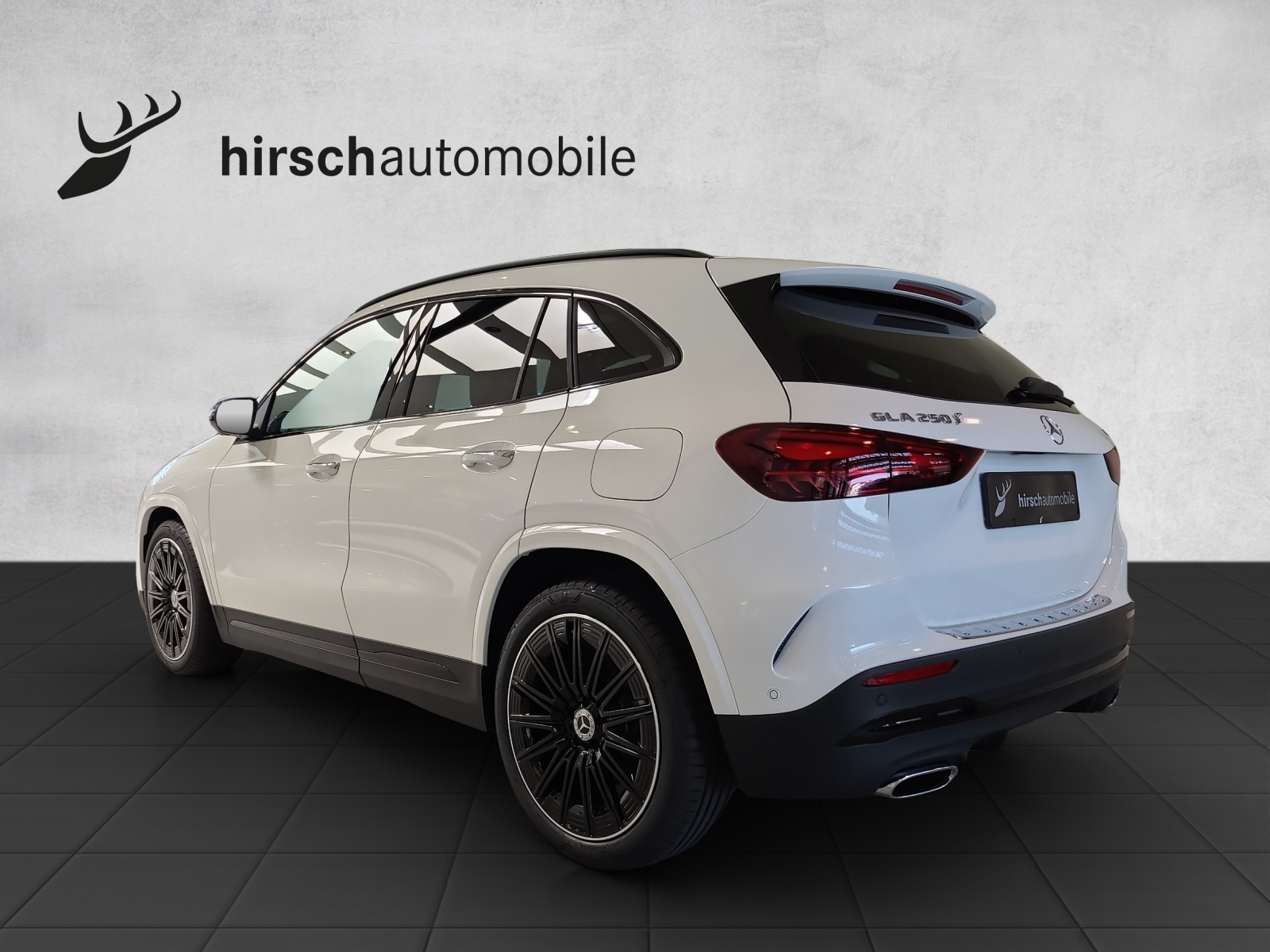 MERCEDES-BENZ GLA 250 4Matic 8G-DCT Swiss Star-image-1