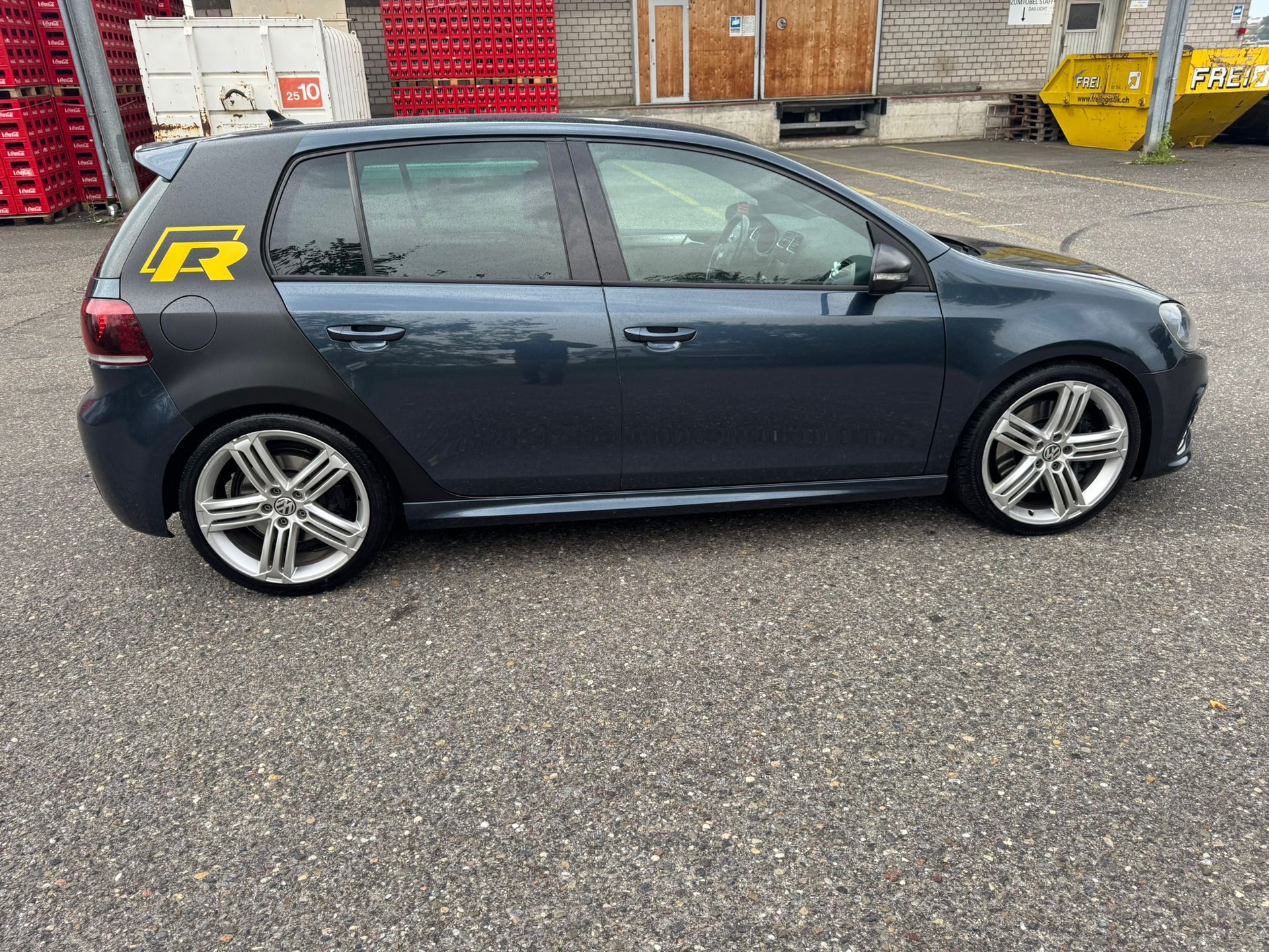 VW Golf 2.0 TSI R 4Motion DSG-image-8